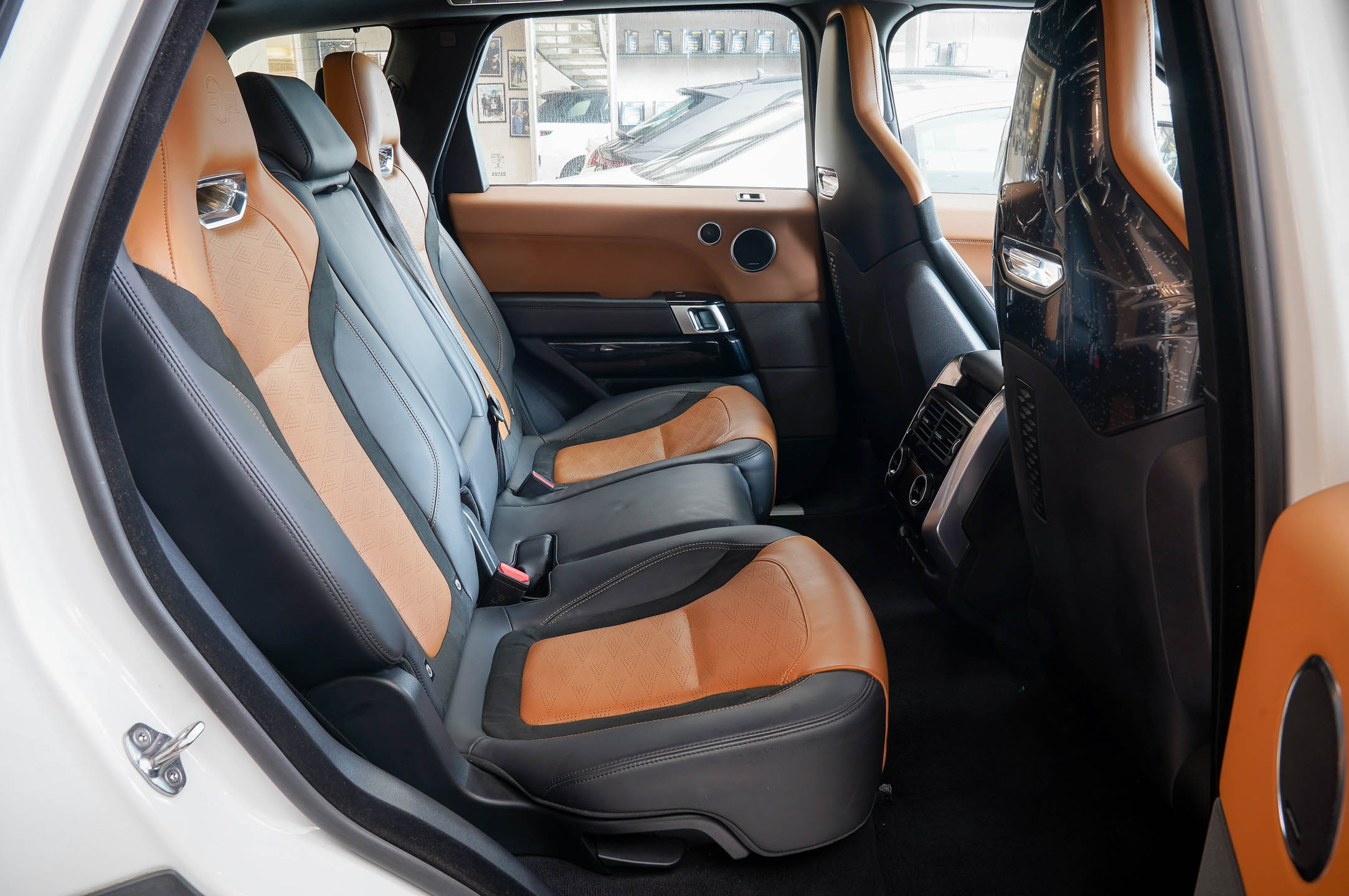 Land Rover Range Rover Sport SVR