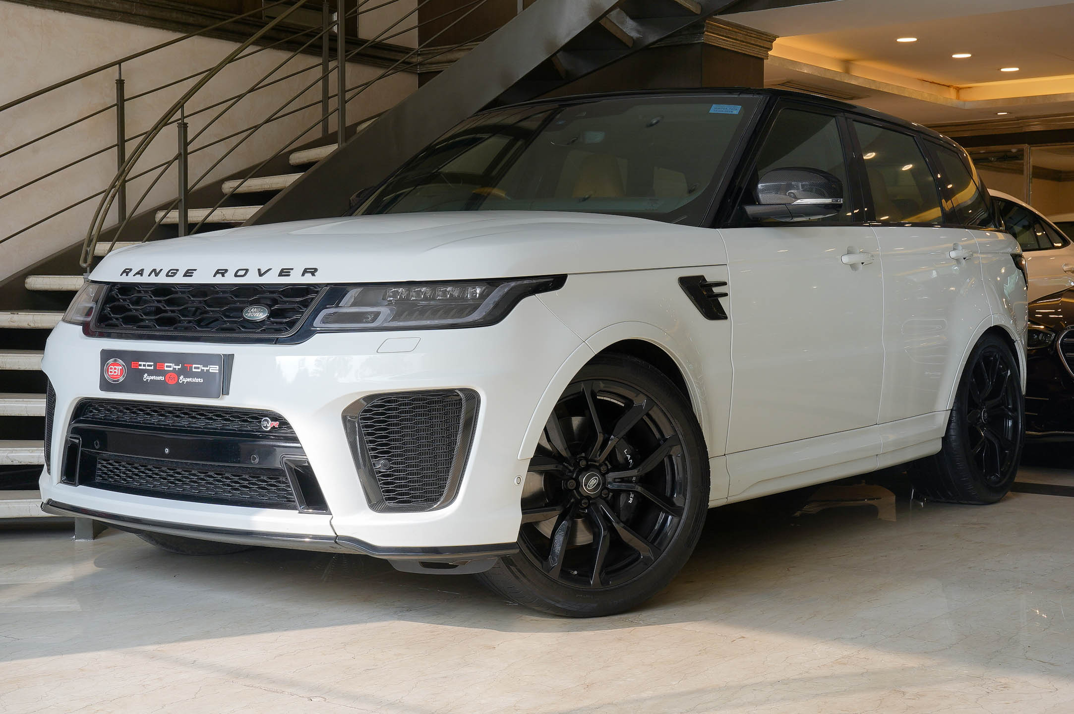 Land Rover Range Rover Sport SVR