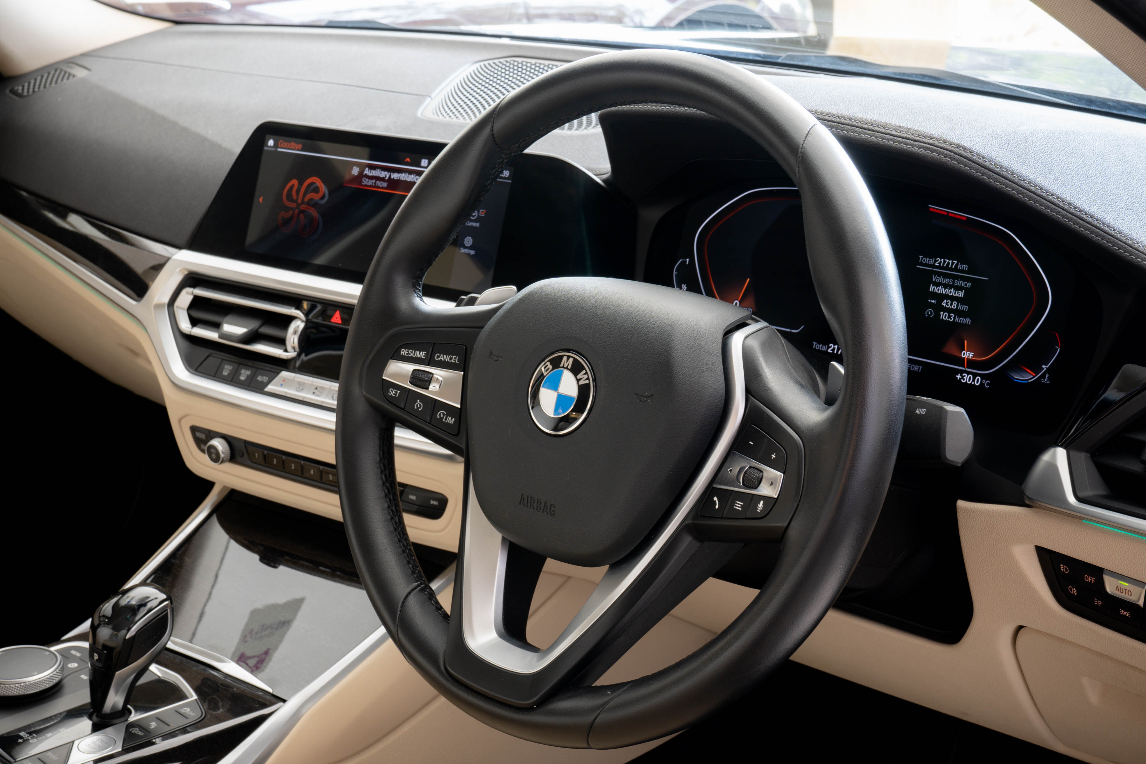 BMW 320d Luxury Line