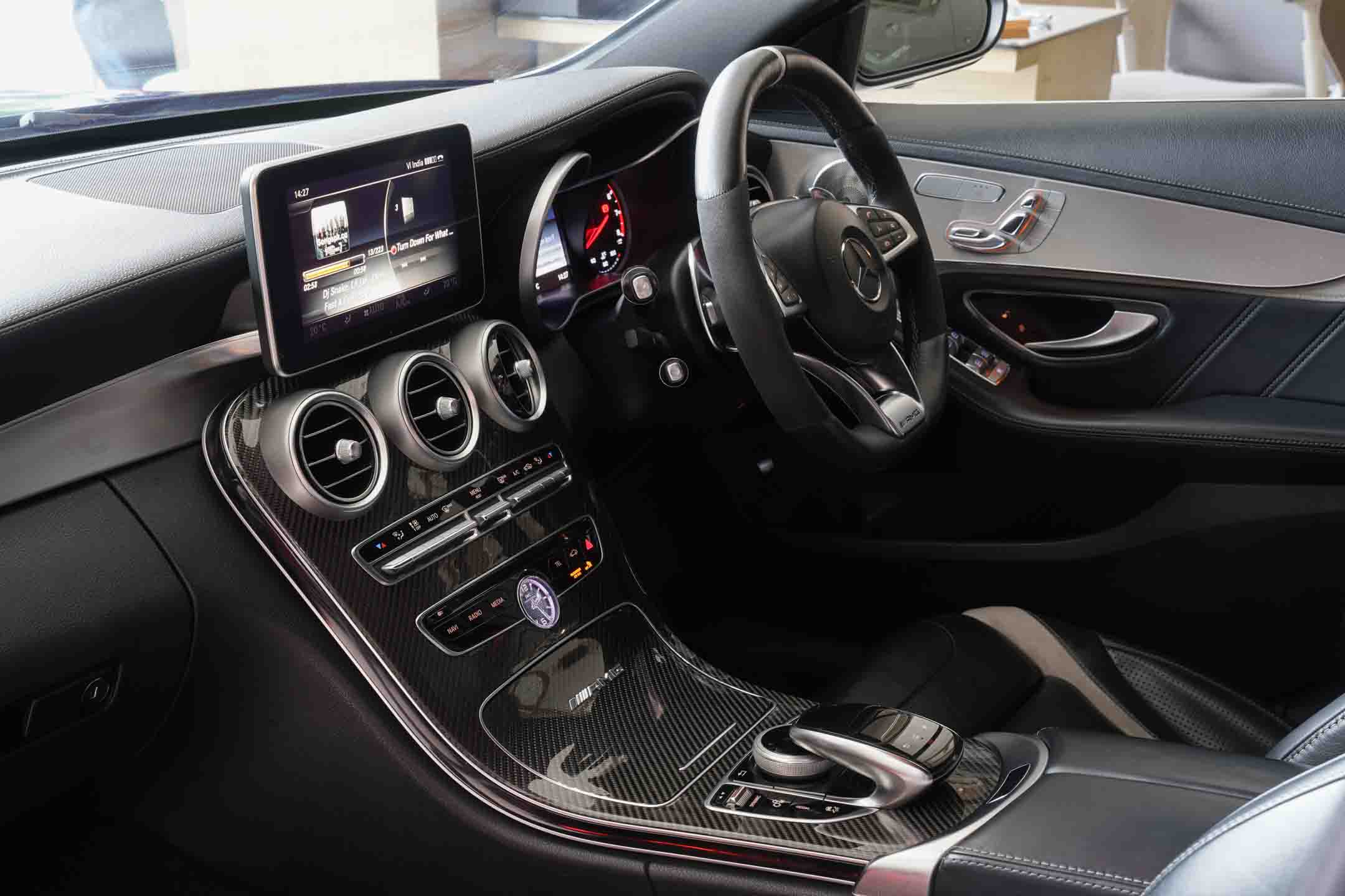 MERCEDES AMG C63S