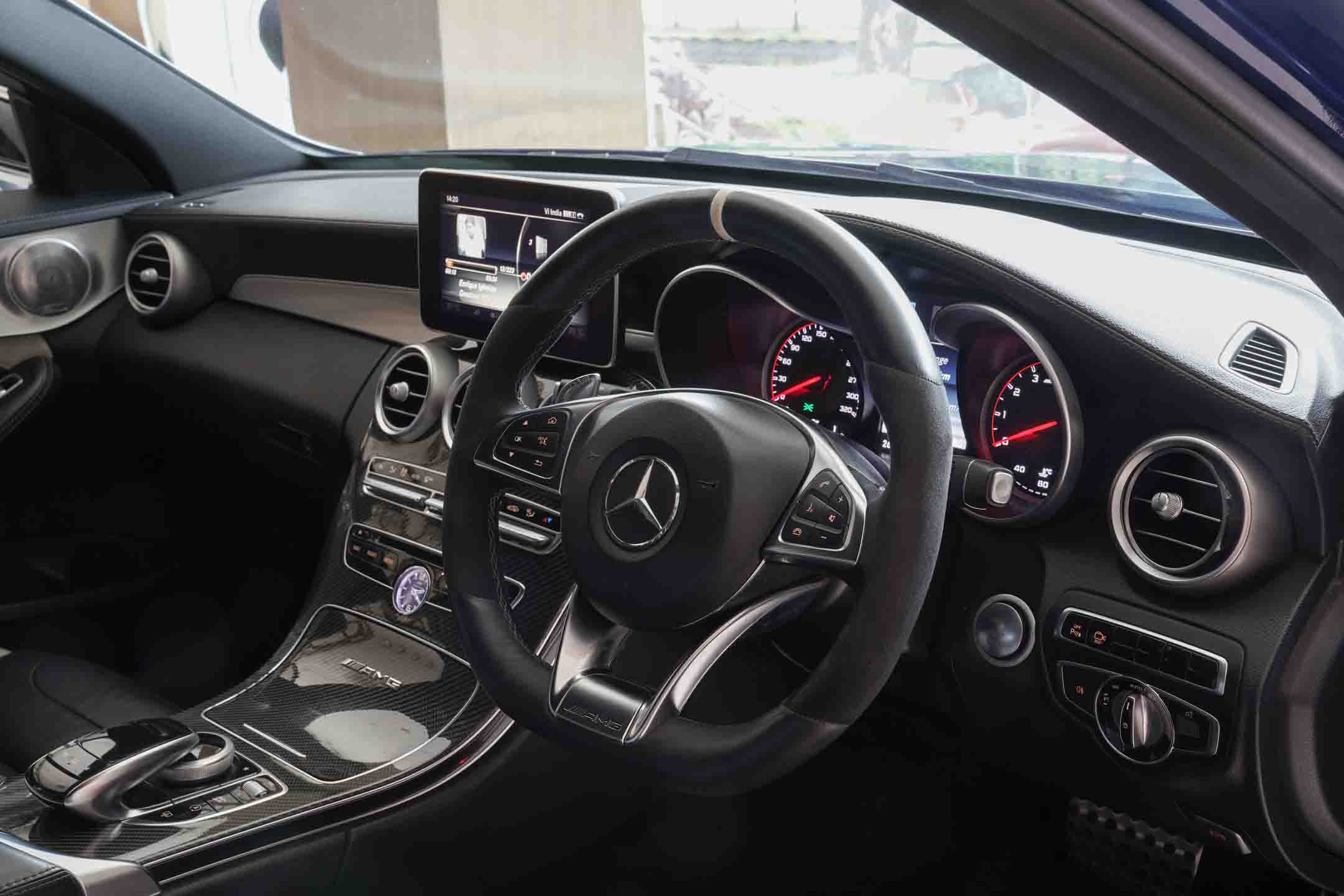 MERCEDES AMG C63S