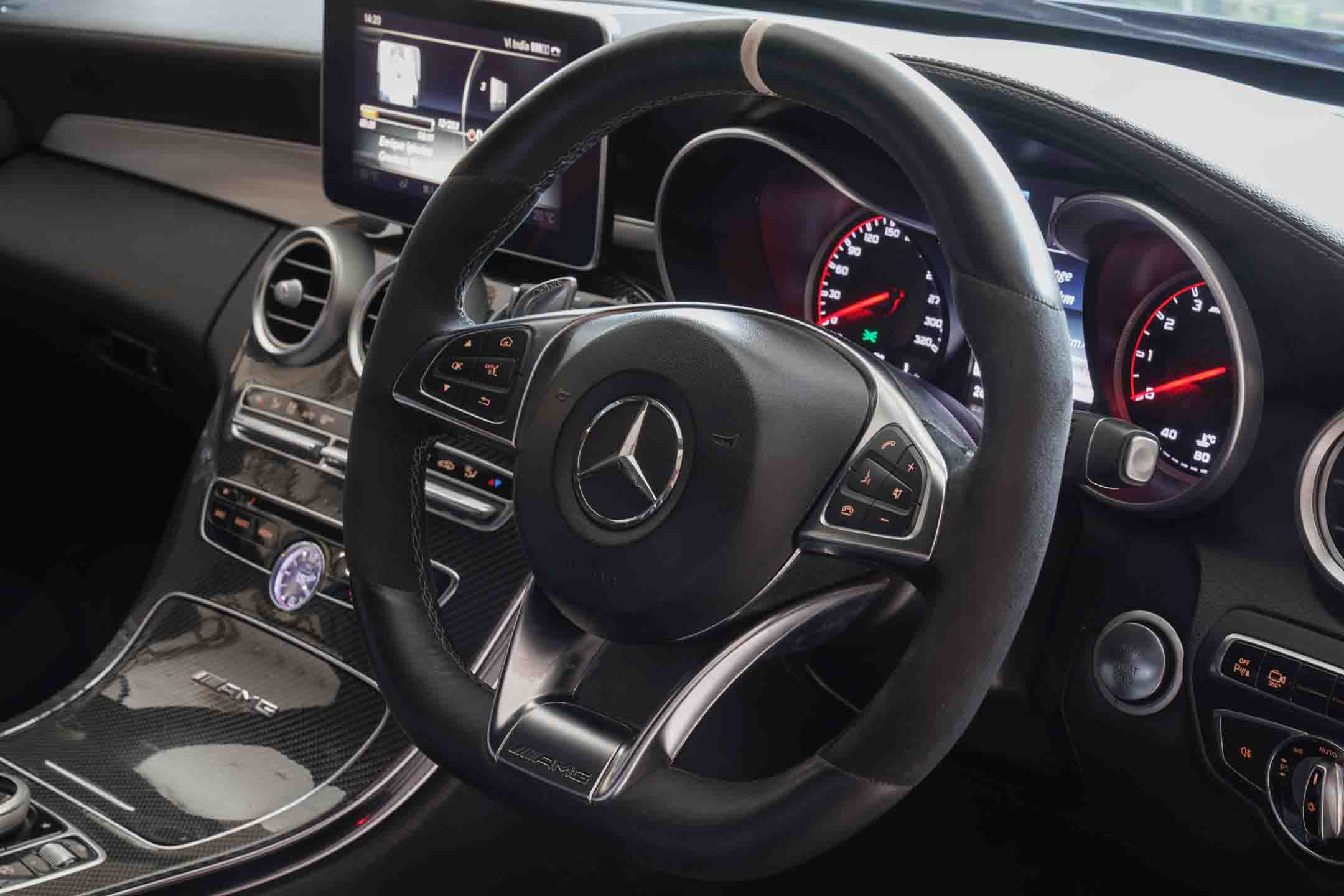 MERCEDES AMG C63S