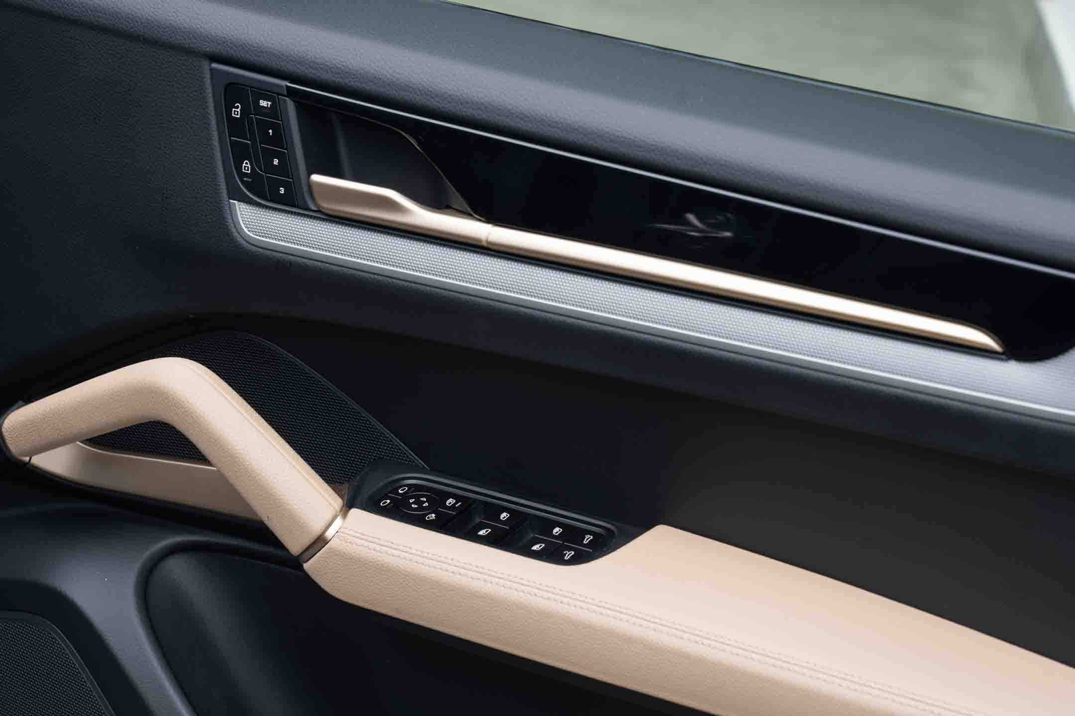 Porsche Cayenne Coupe