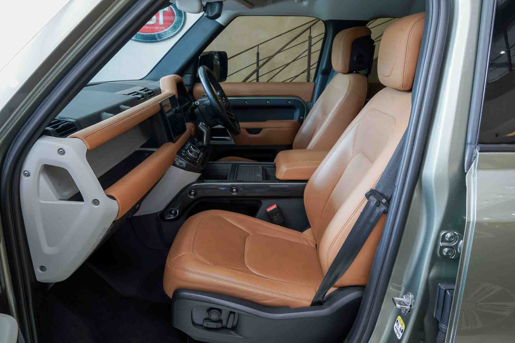 Land Rover Defender 110 HSE