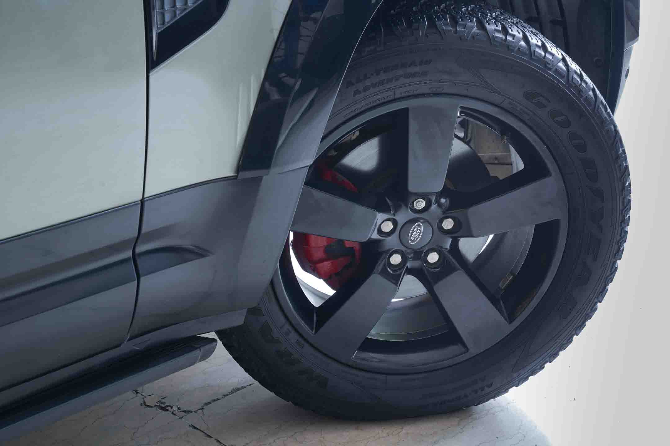 Land Rover Defender 110 HSE