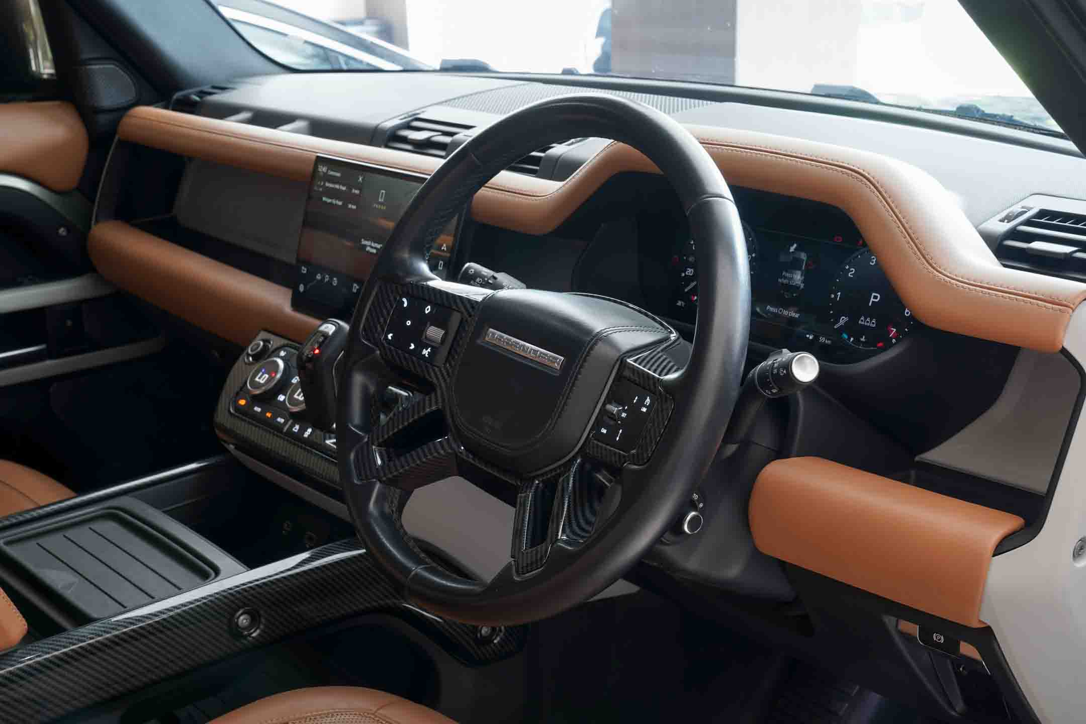 Land Rover Defender 110 HSE