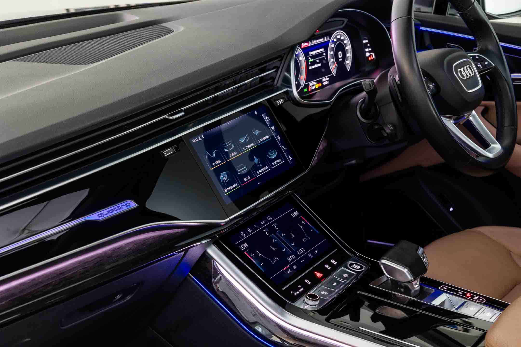 AUDI Q7 TECHNOLOGY 55 TFSI