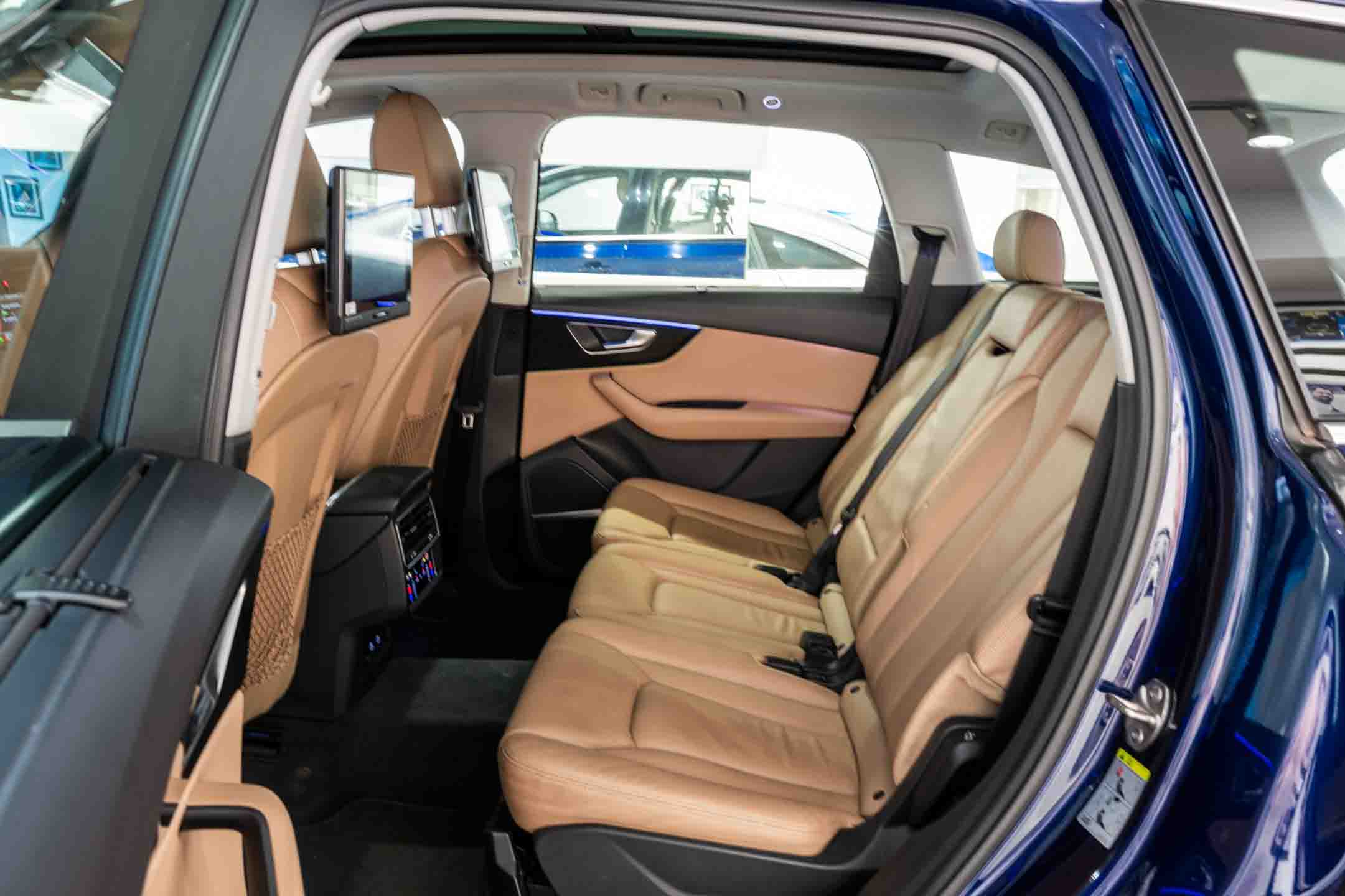 AUDI Q7 TECHNOLOGY 55 TFSI