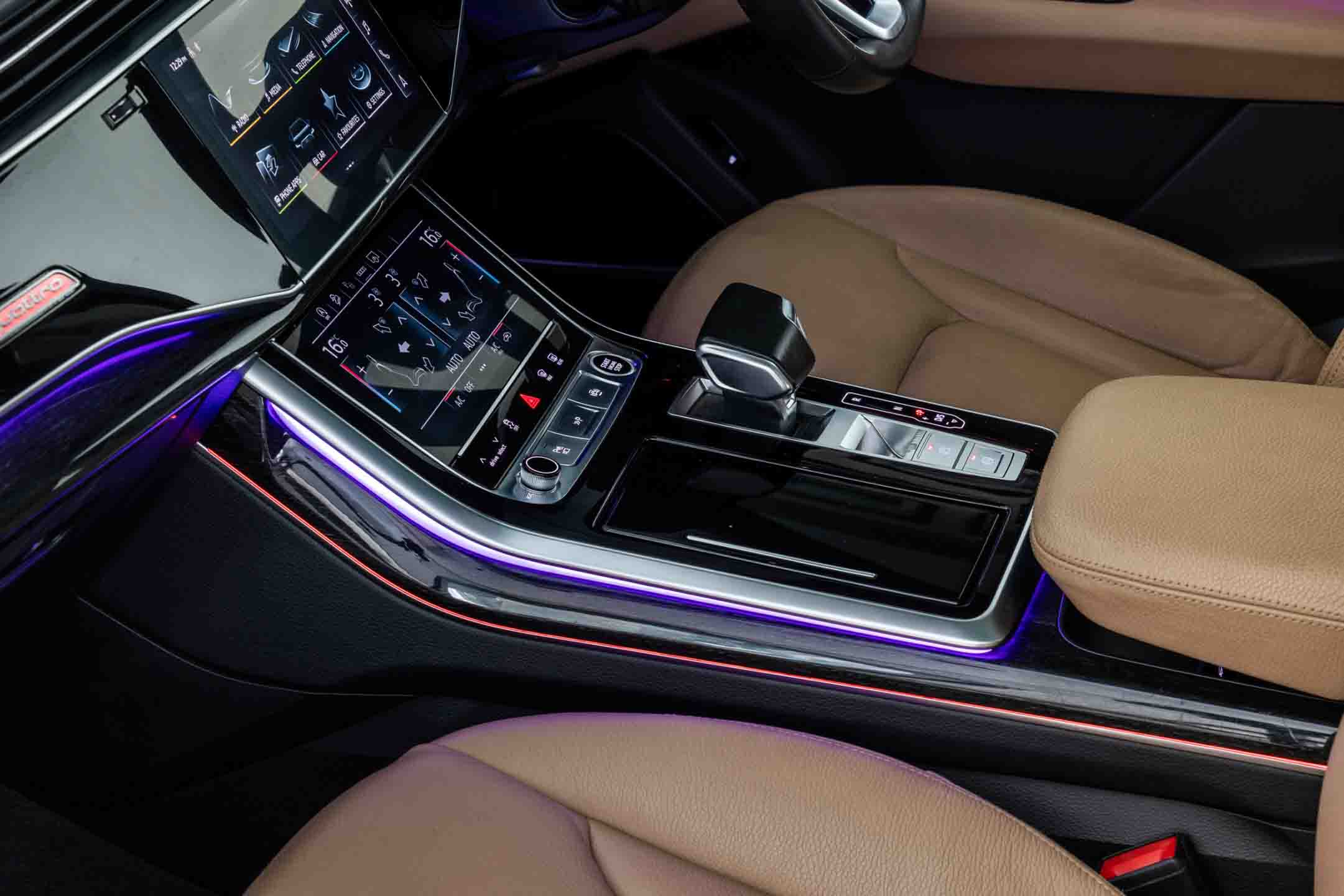 AUDI Q7 Premium Plus 55 TFSI