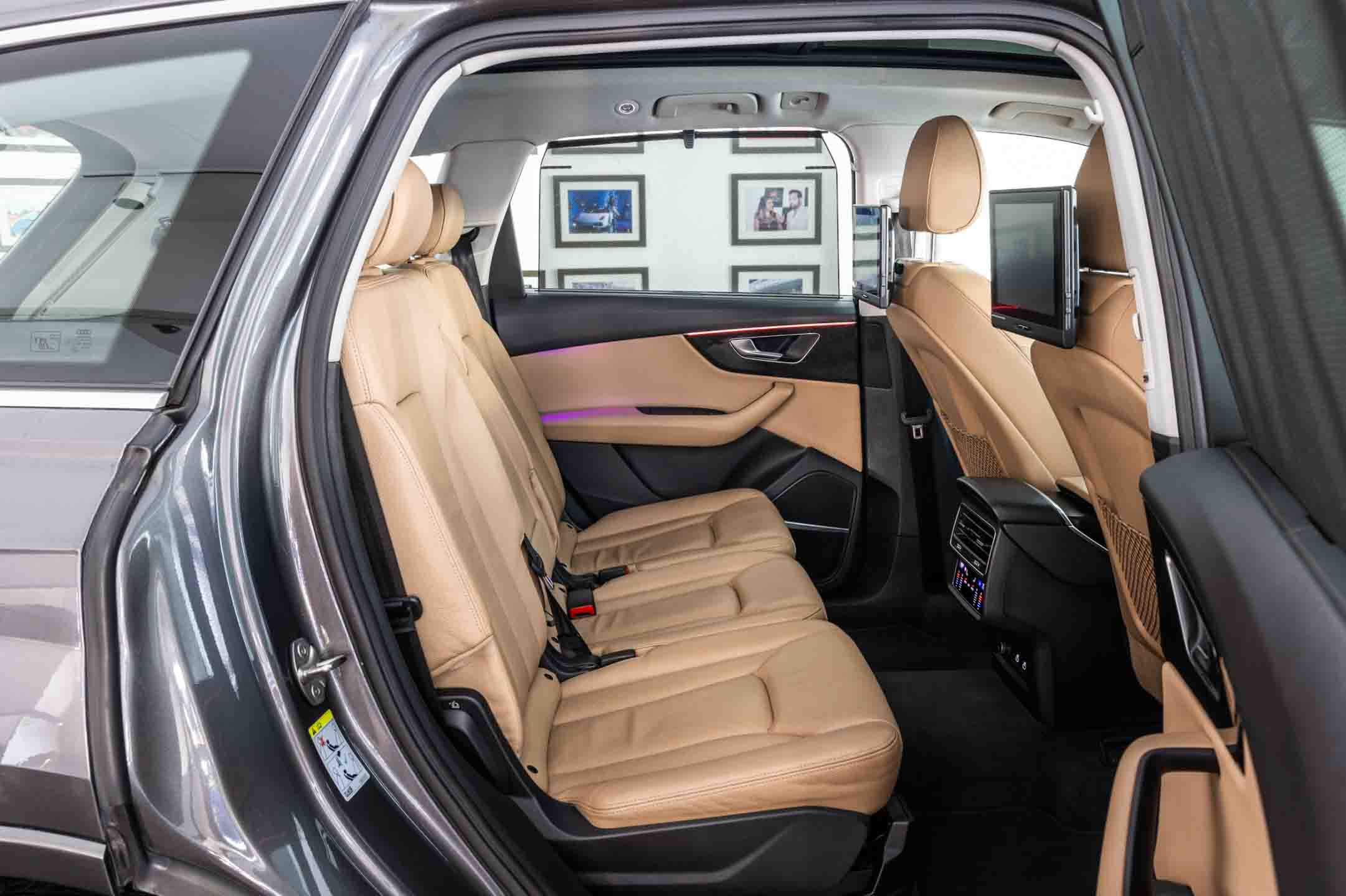 AUDI Q7 Premium Plus 55 TFSI