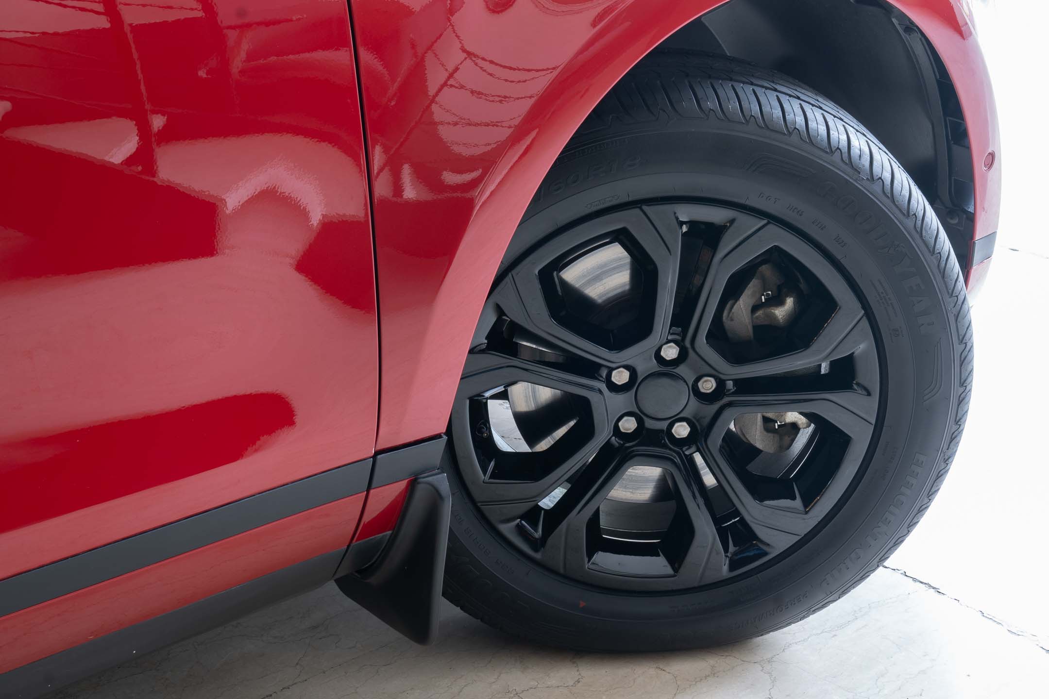 Land Rover Evoque R-Dynamic S D180