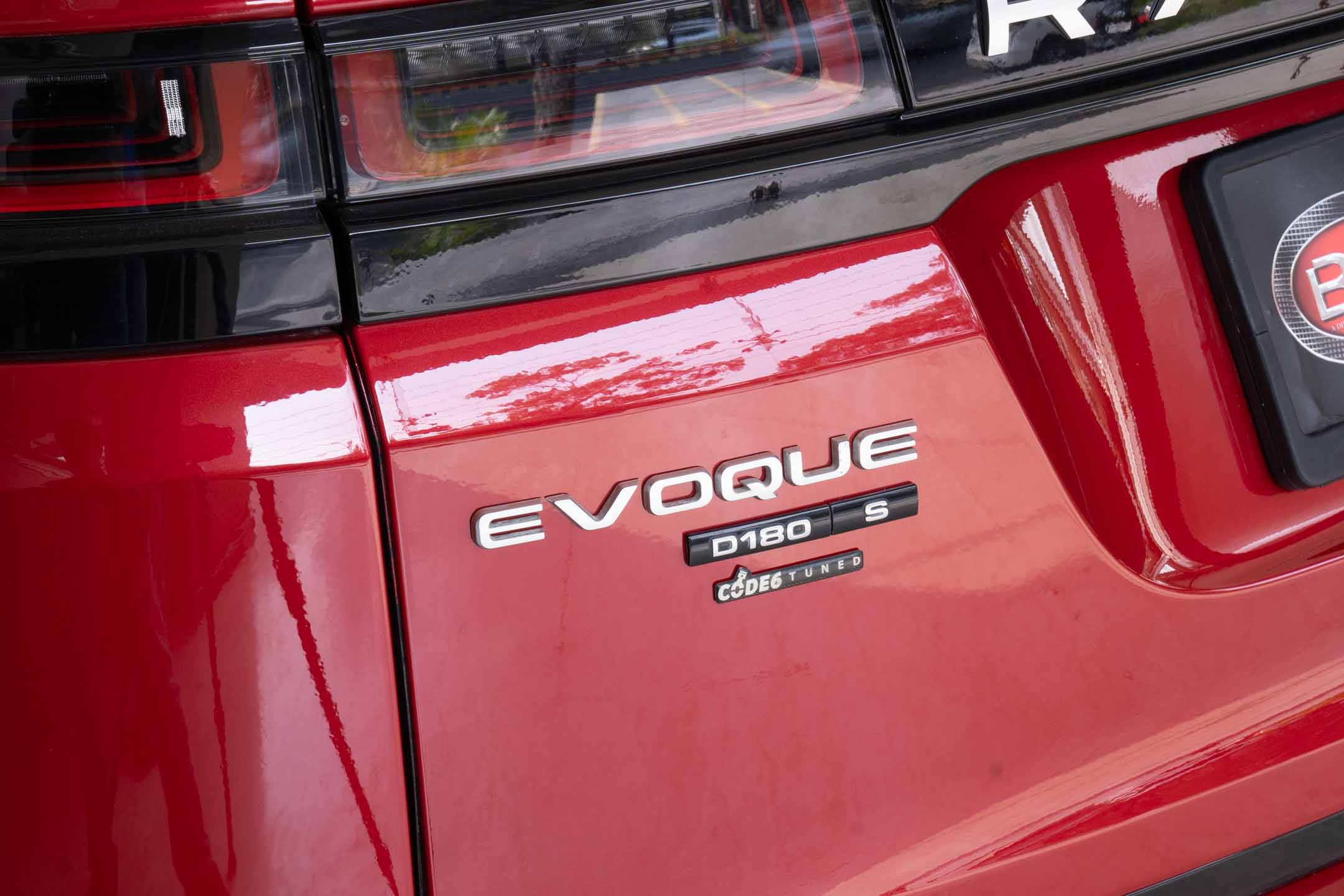 Land Rover Evoque R-Dynamic S D180