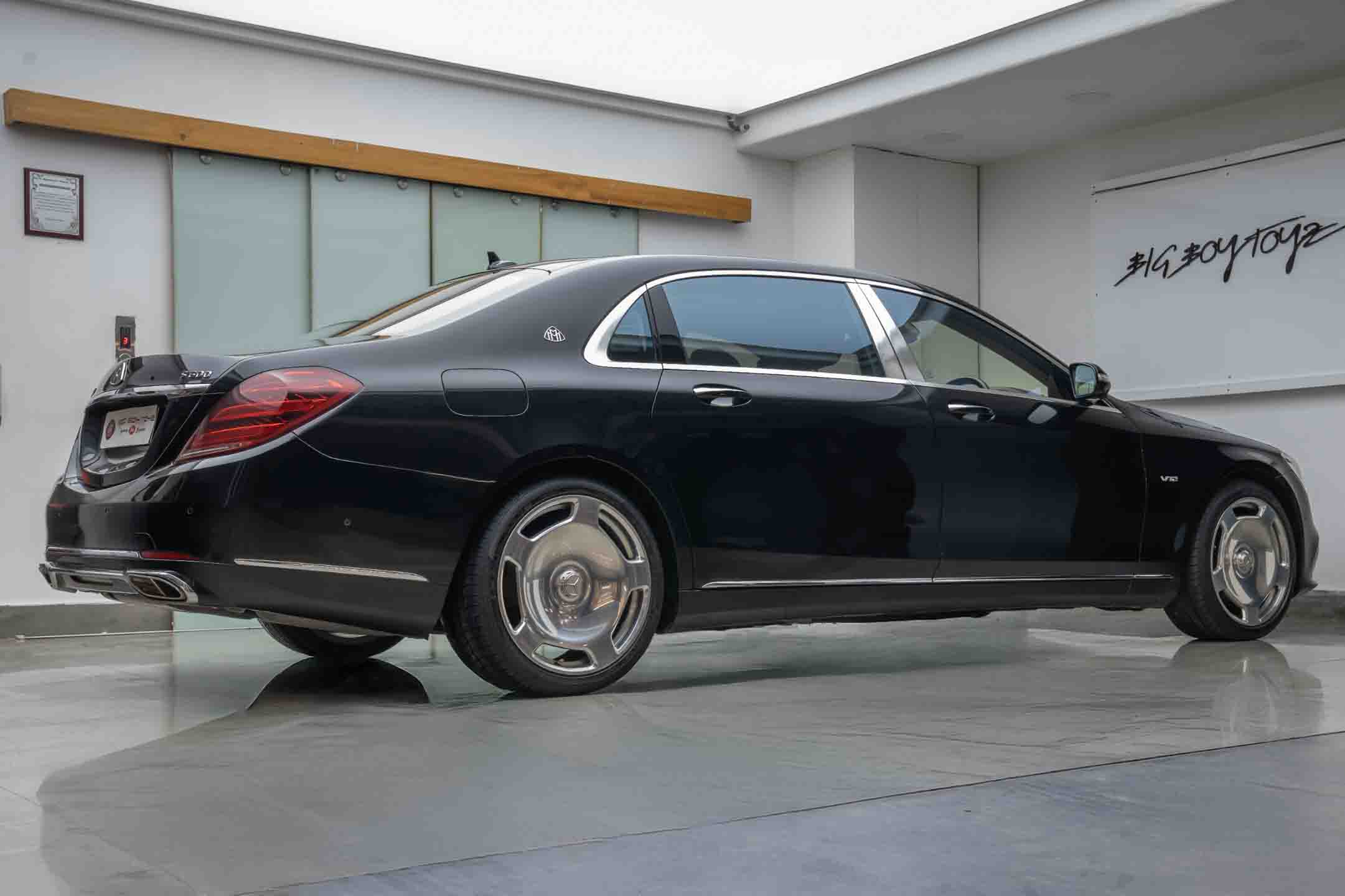 Mercedes Maybach S600