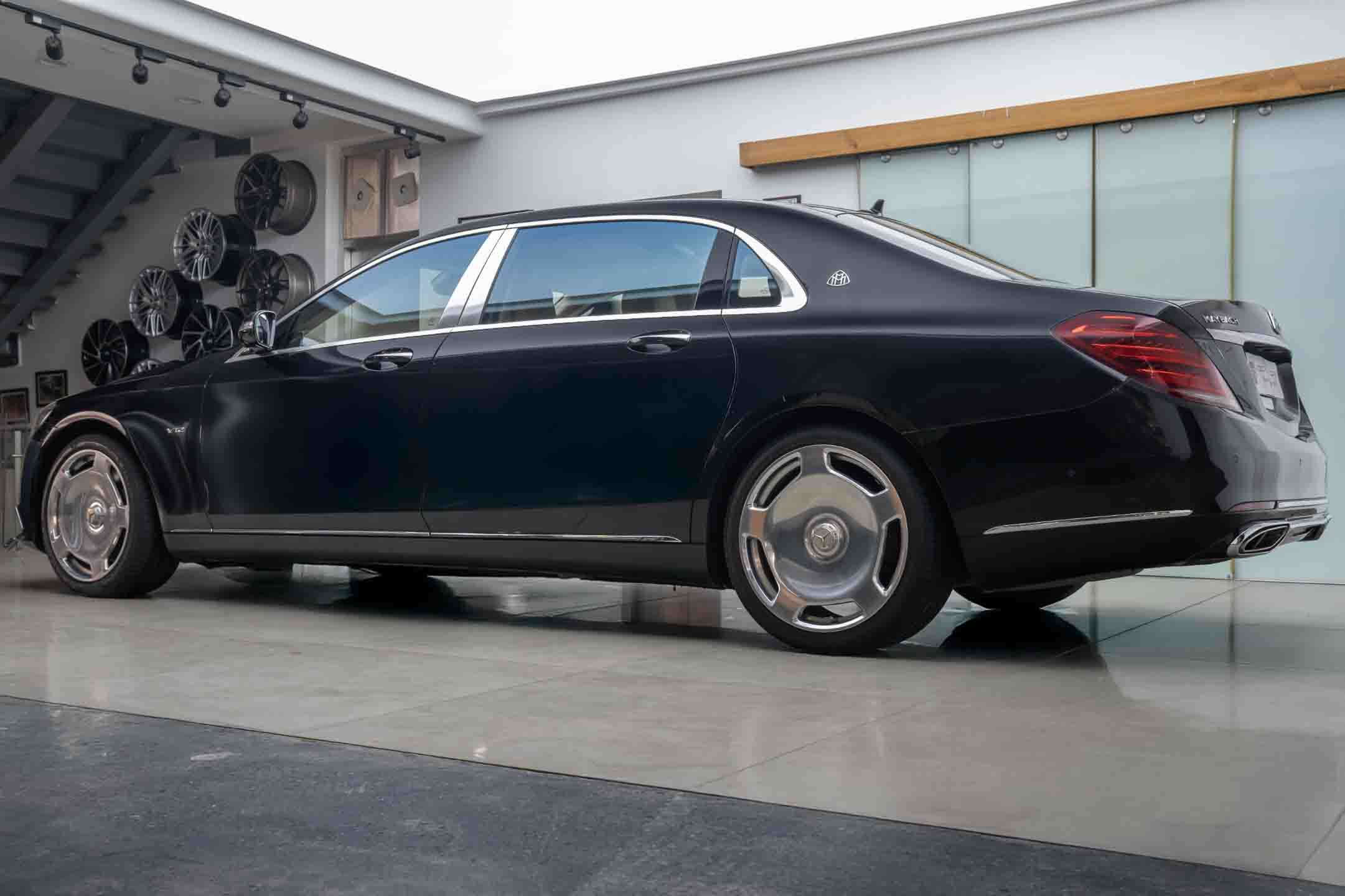 Mercedes Maybach S600