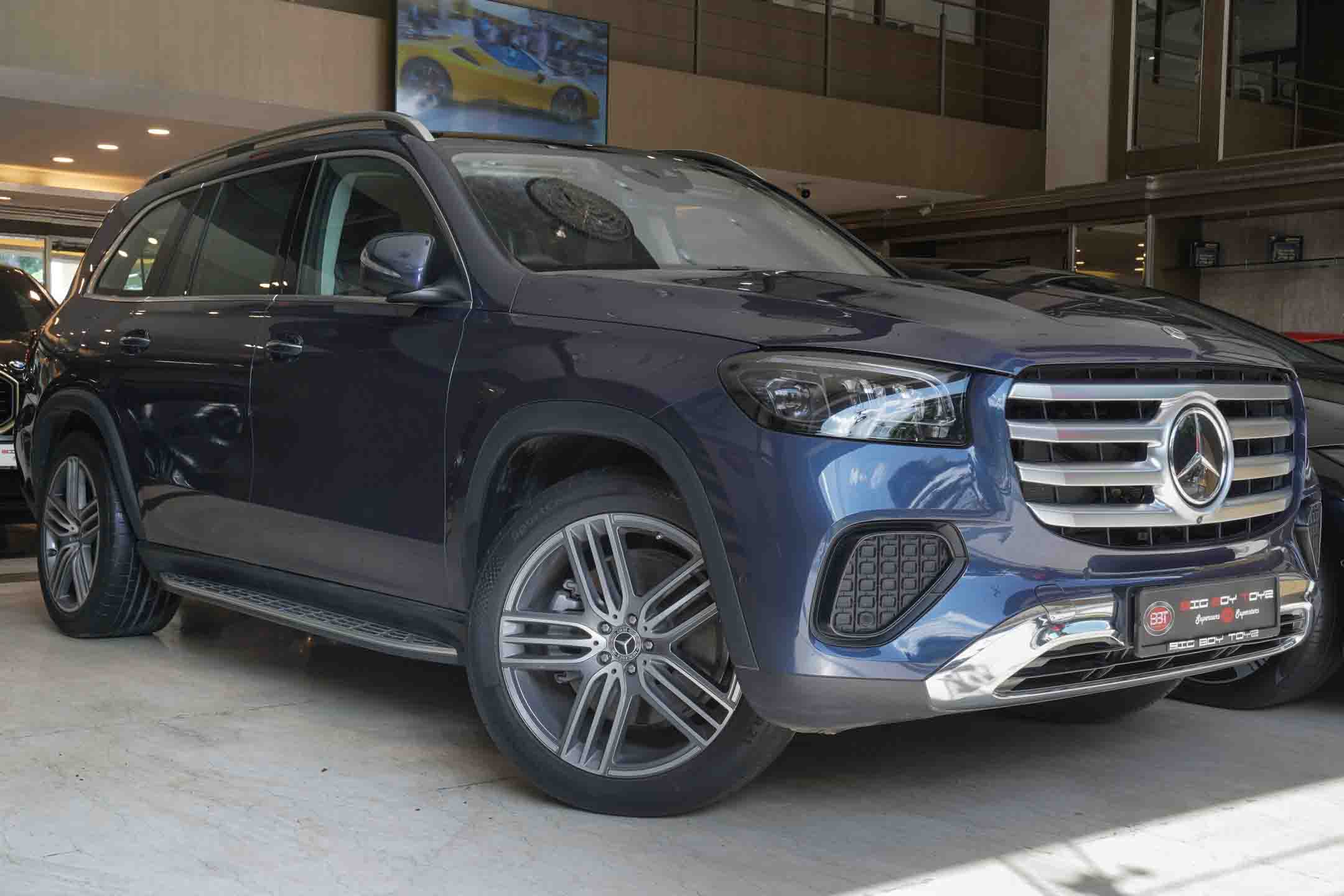 MERCEDES BENZ GLS450D 4matic for sale in India, 2700 km Driven Big