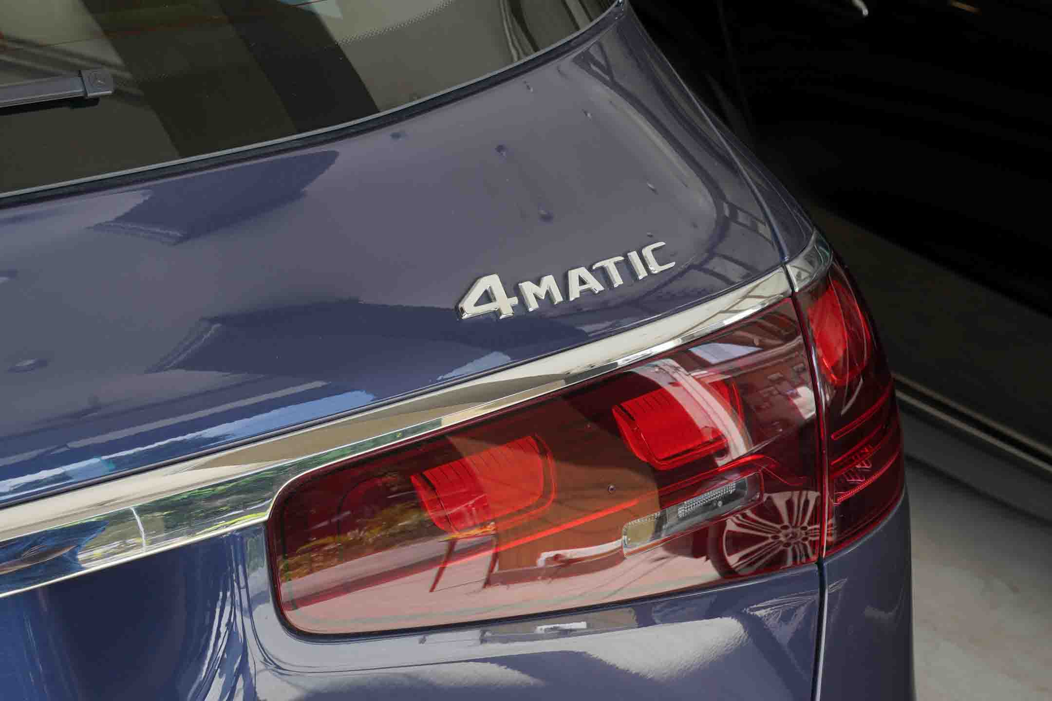 MERCEDES BENZ GLS450D 4matic for sale in India, 2700 km Driven Big