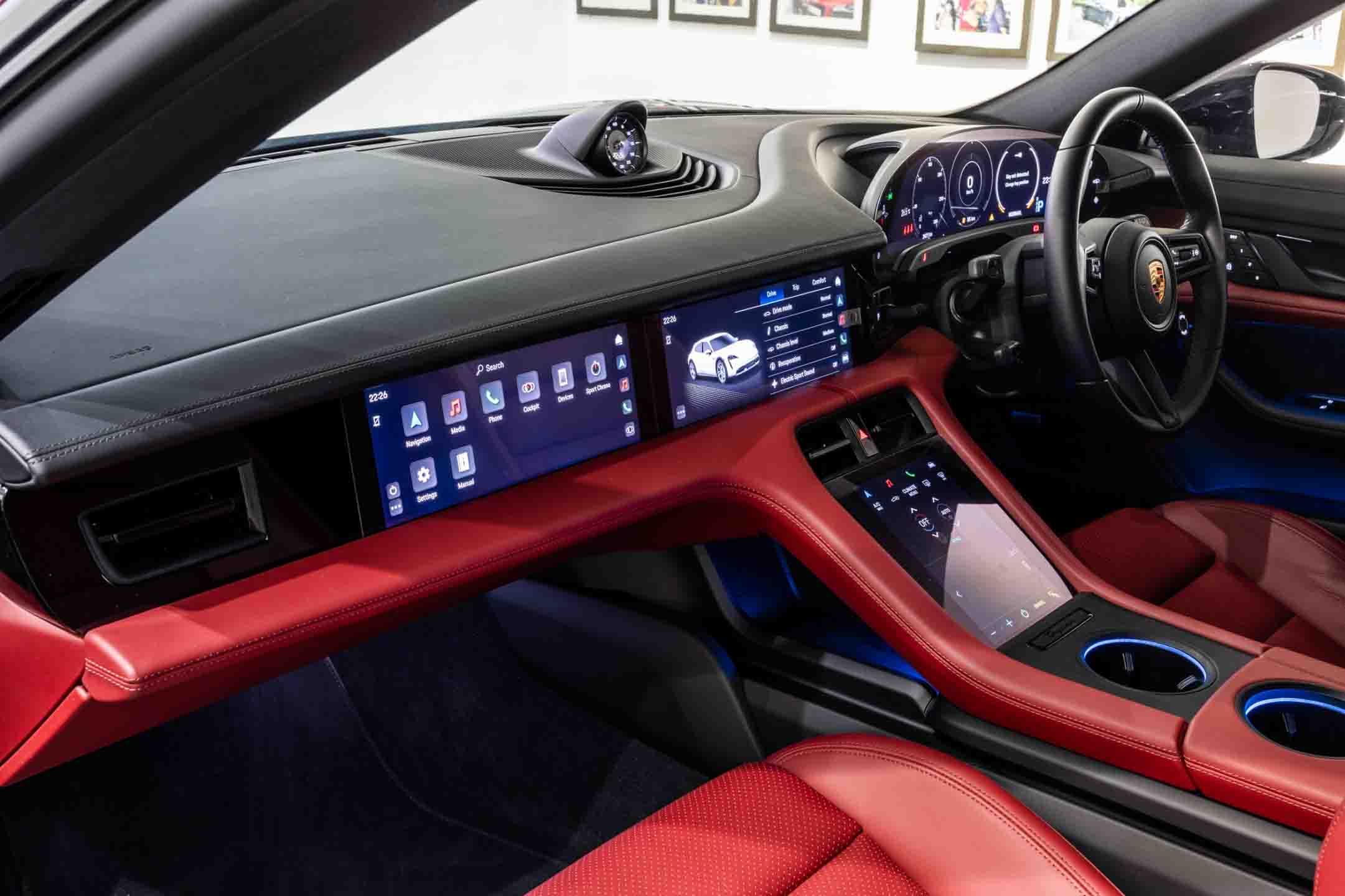 Porsche Taycan 4S Cross Tourismo