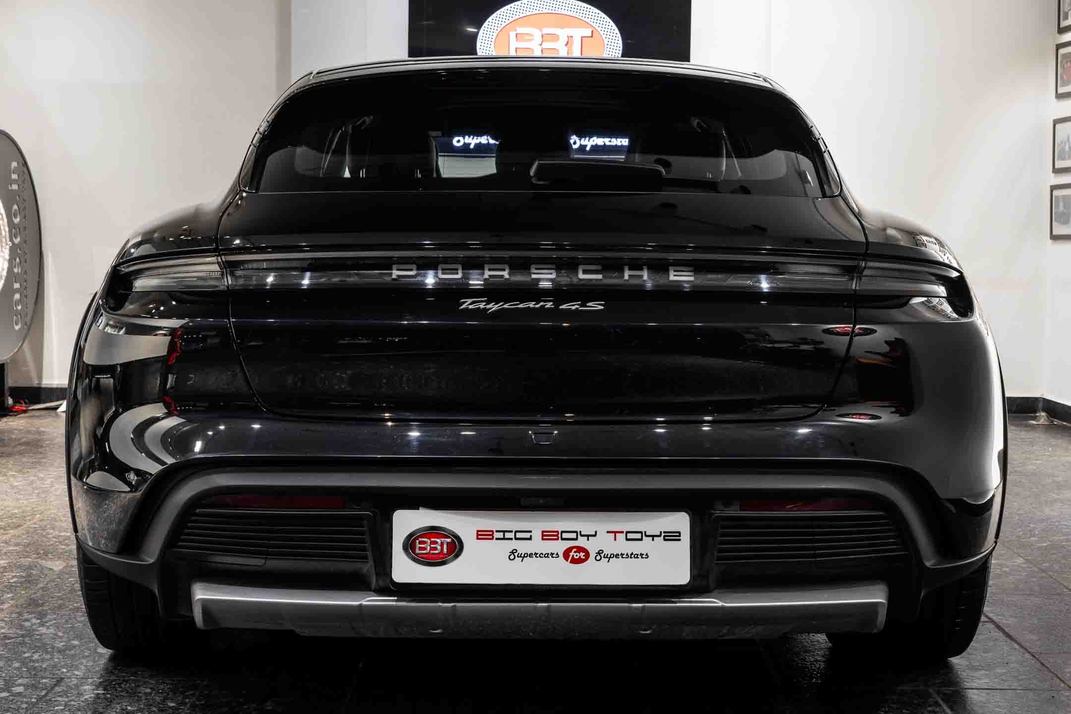 Porsche Taycan 4S Cross Tourismo