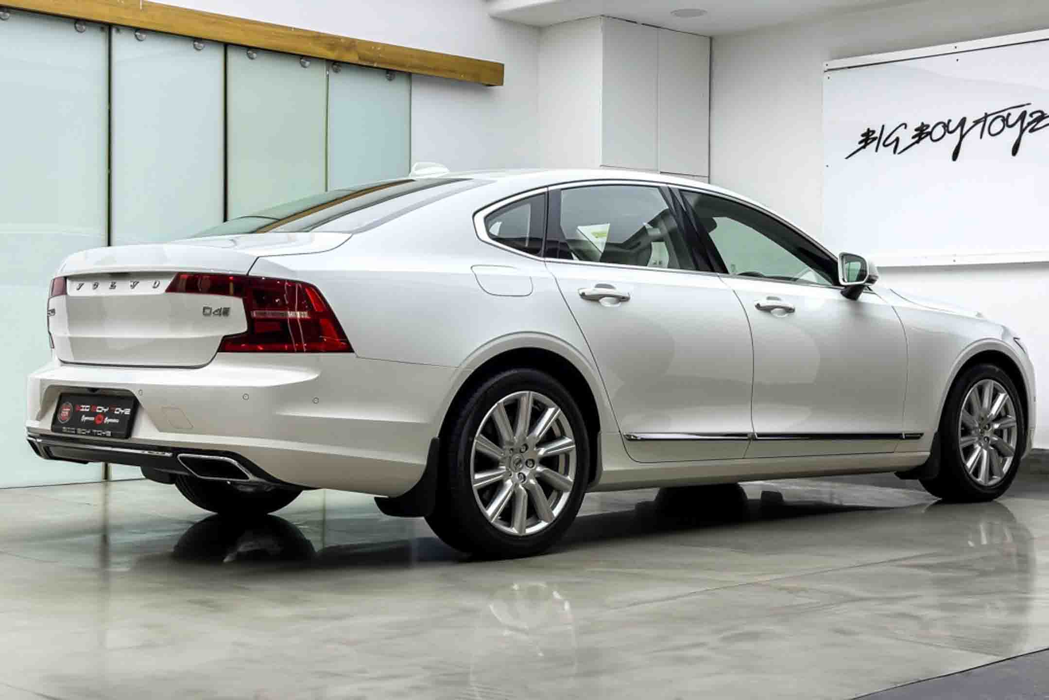 Volvo S90 D4 Inscription