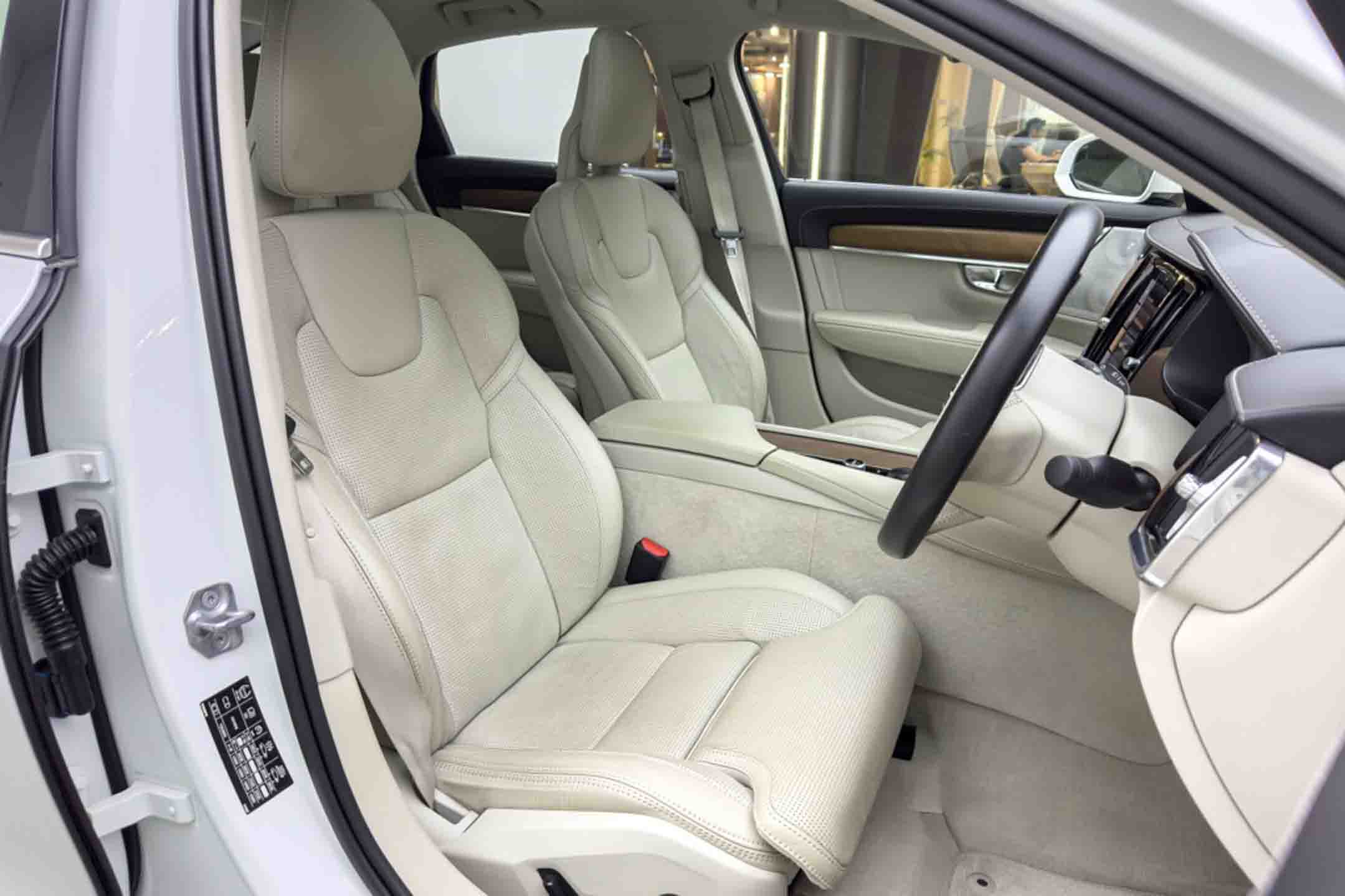 Volvo S90 D4 Inscription