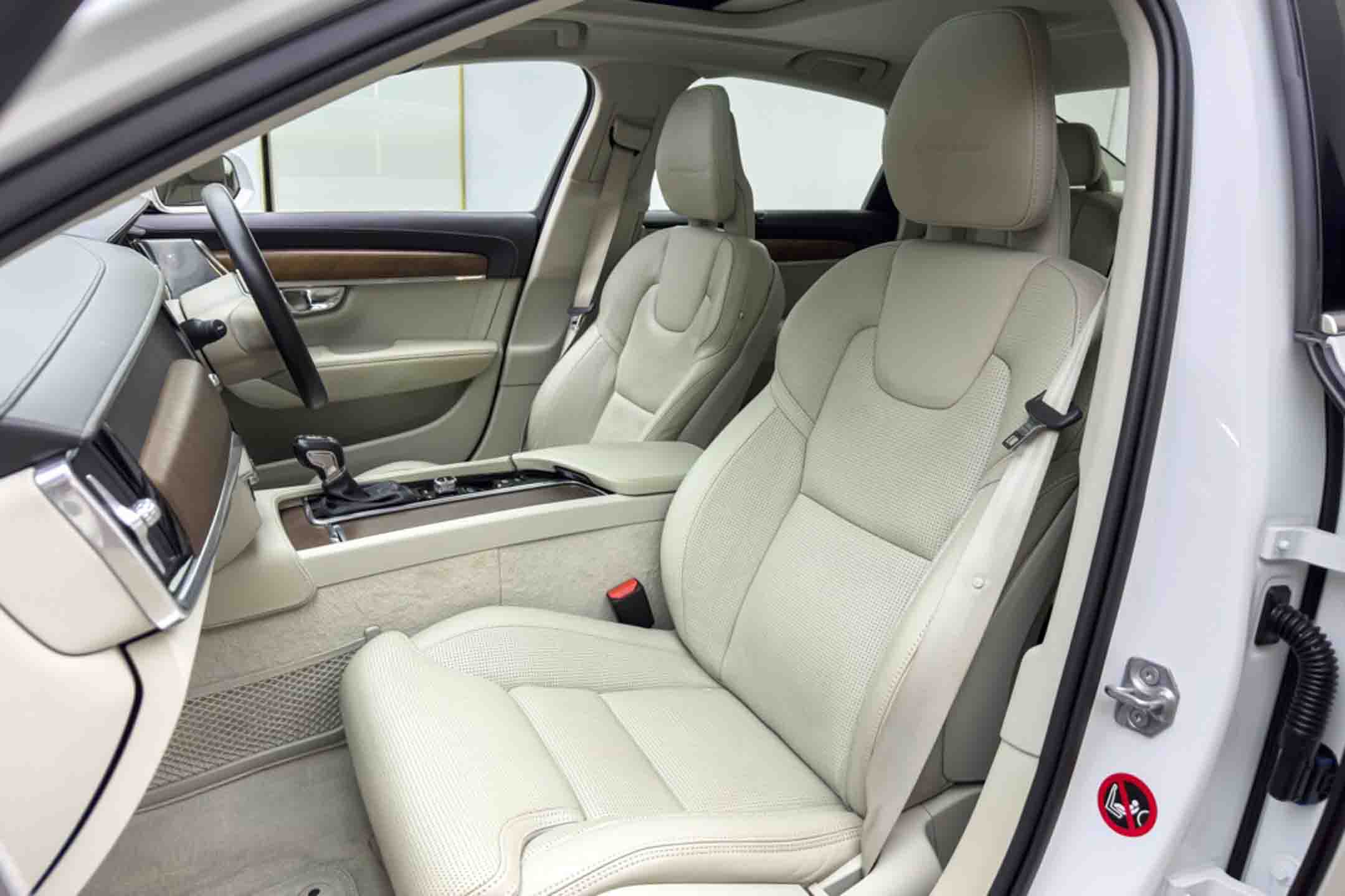 Volvo S90 D4 Inscription