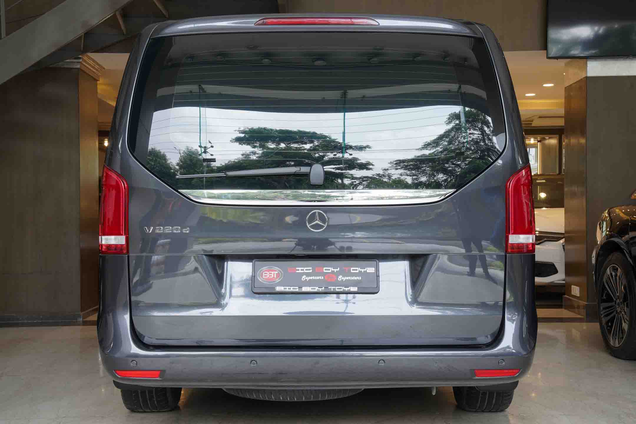 Mercedes Benz V220d Exclusive