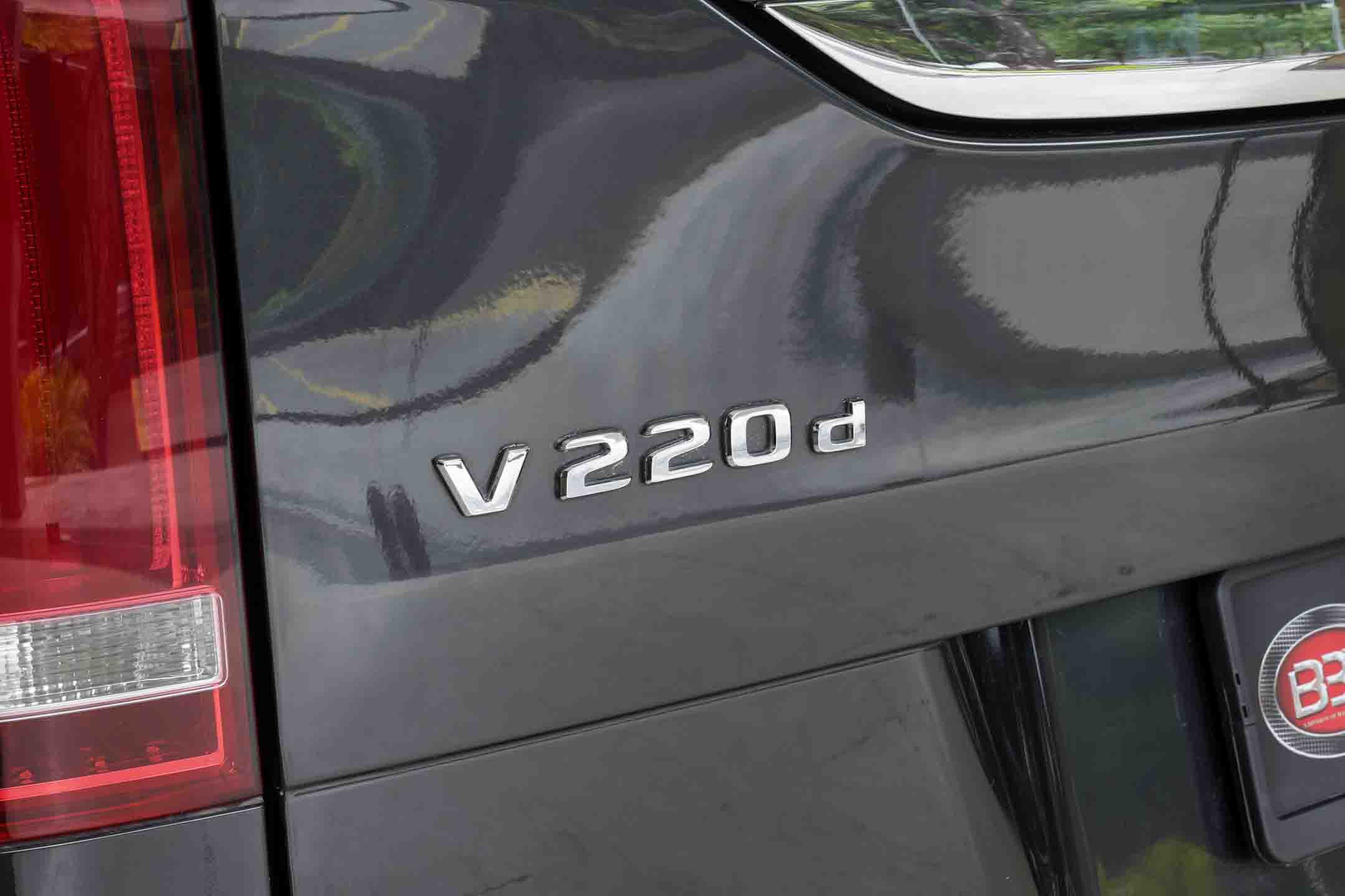 Mercedes Benz V220d Exclusive
