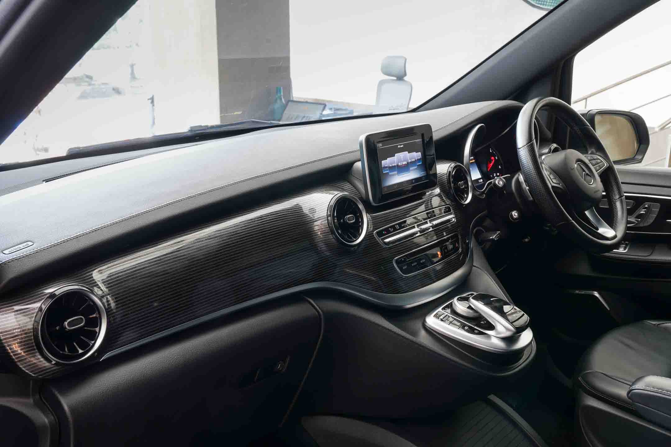 Mercedes Benz V220d Exclusive