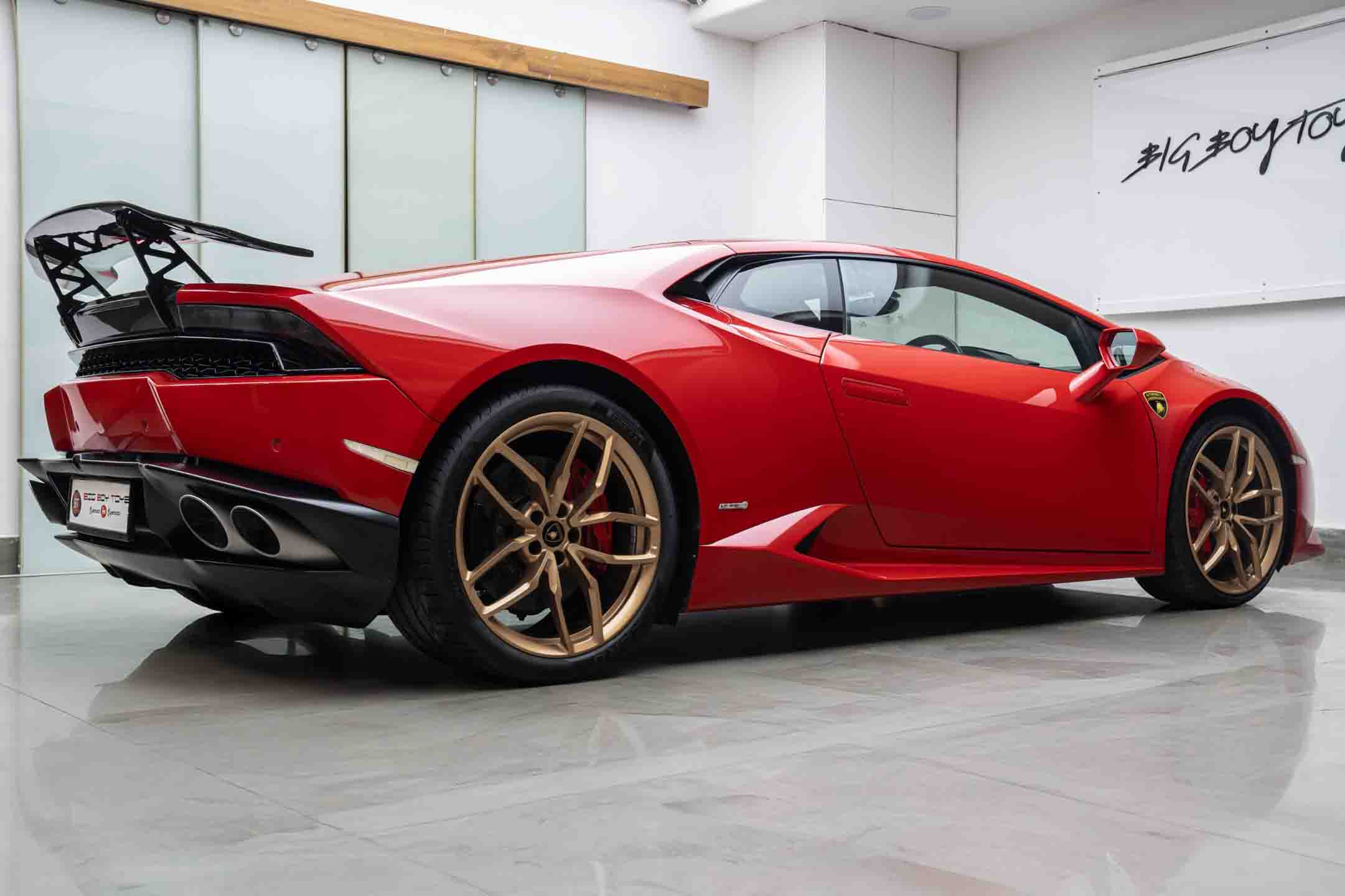 LAMBORGHINI HURACAN LP 610-4