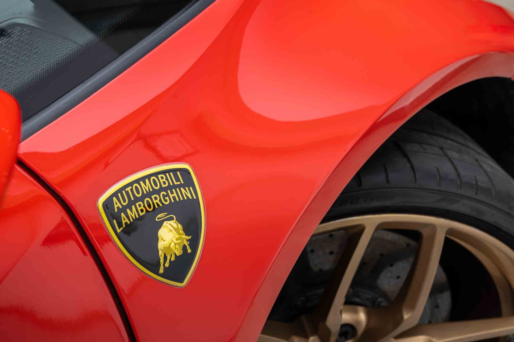 LAMBORGHINI HURACAN LP 610-4