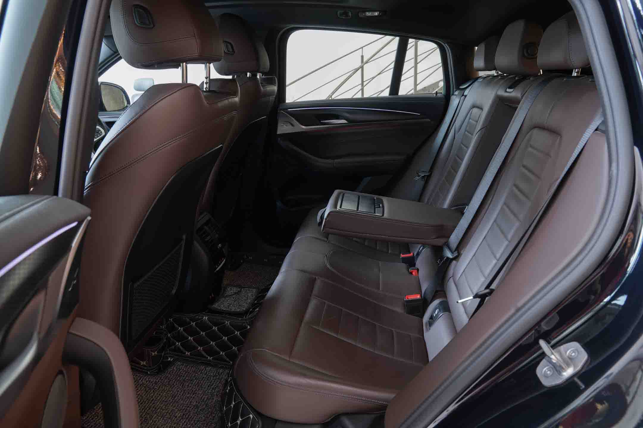 BMW X4 xDrive30i M Sport X Silver Shadow Edition