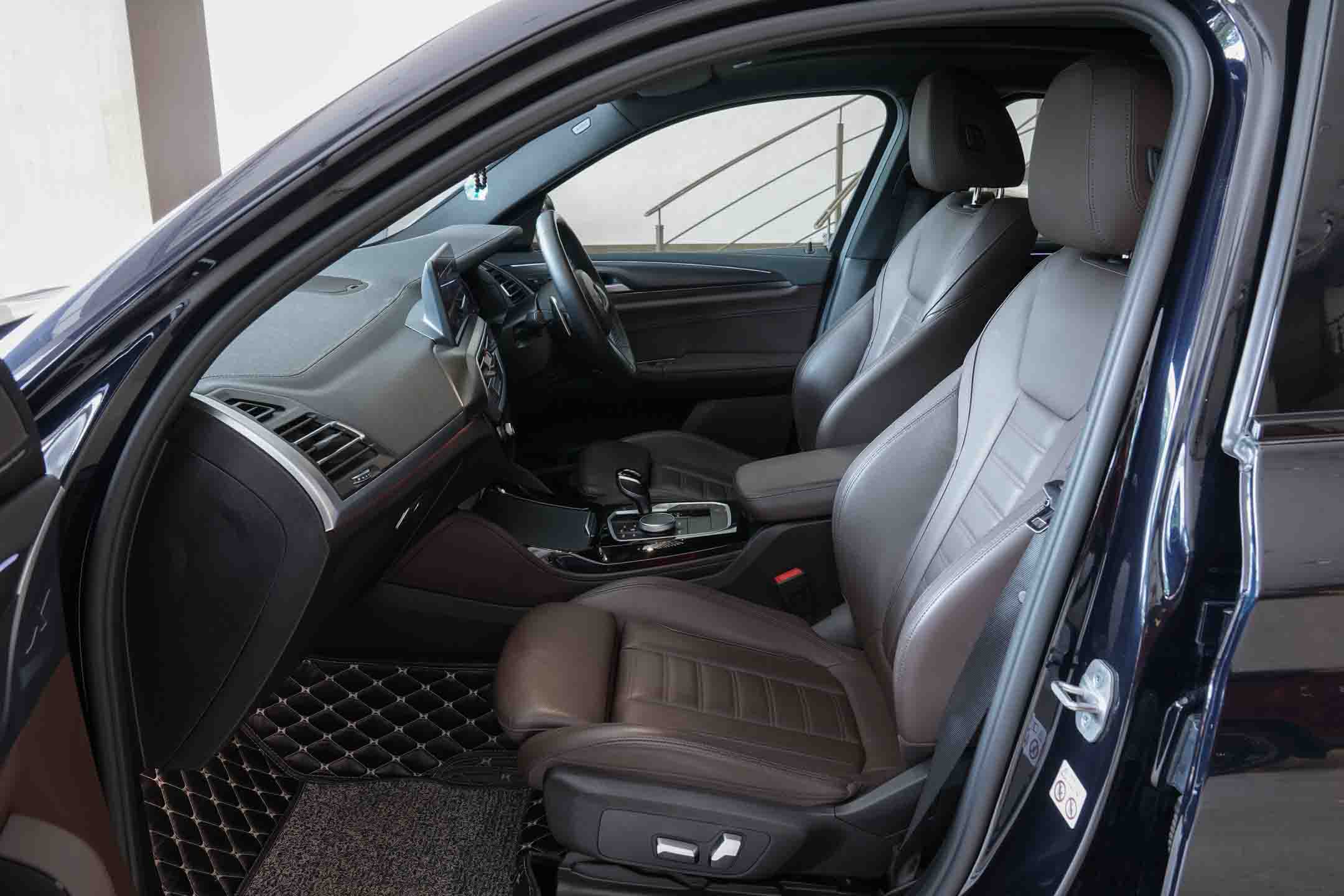 BMW X4 xDrive30i M Sport X Silver Shadow Edition