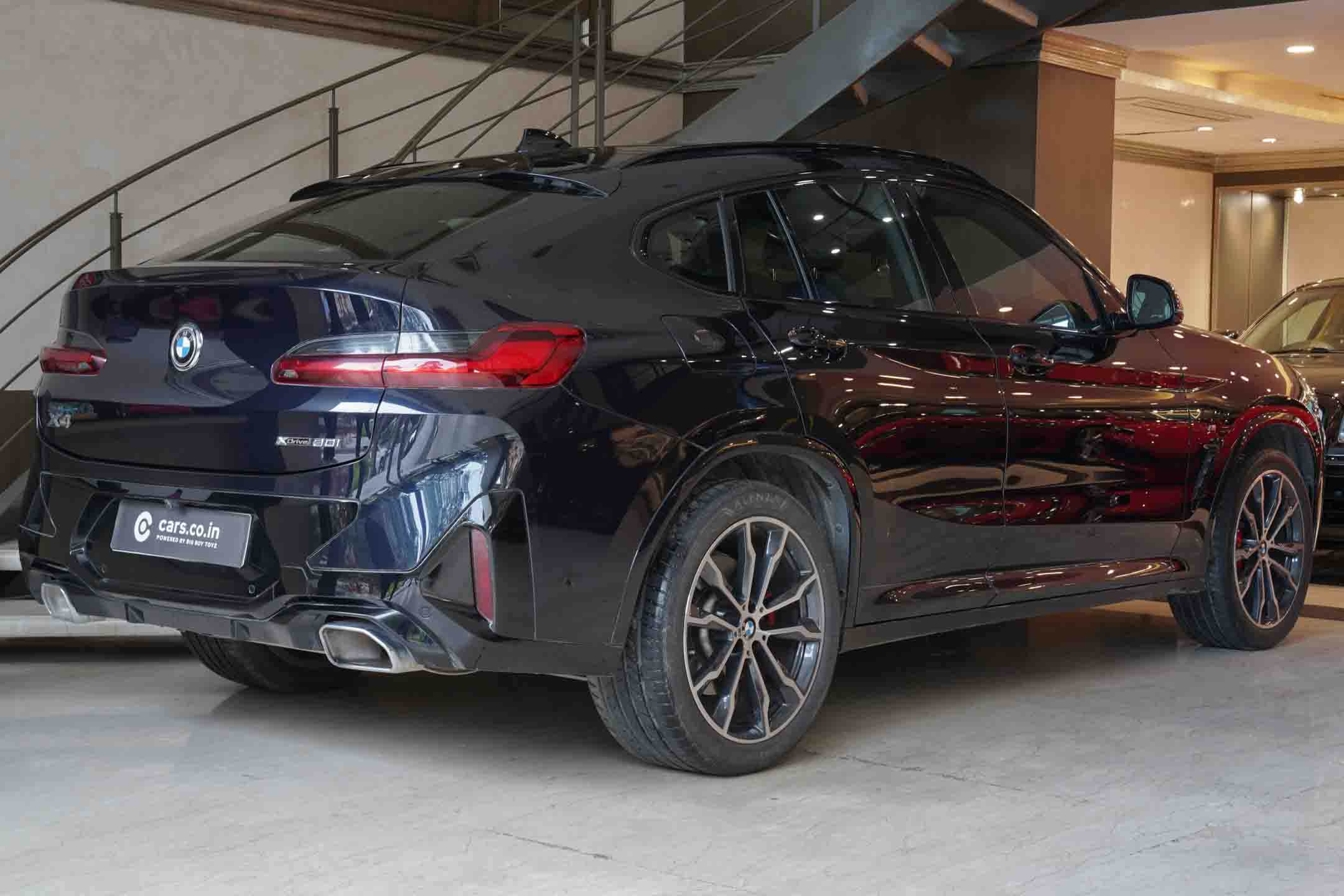 BMW X4 xDrive30i M Sport X Silver Shadow Edition