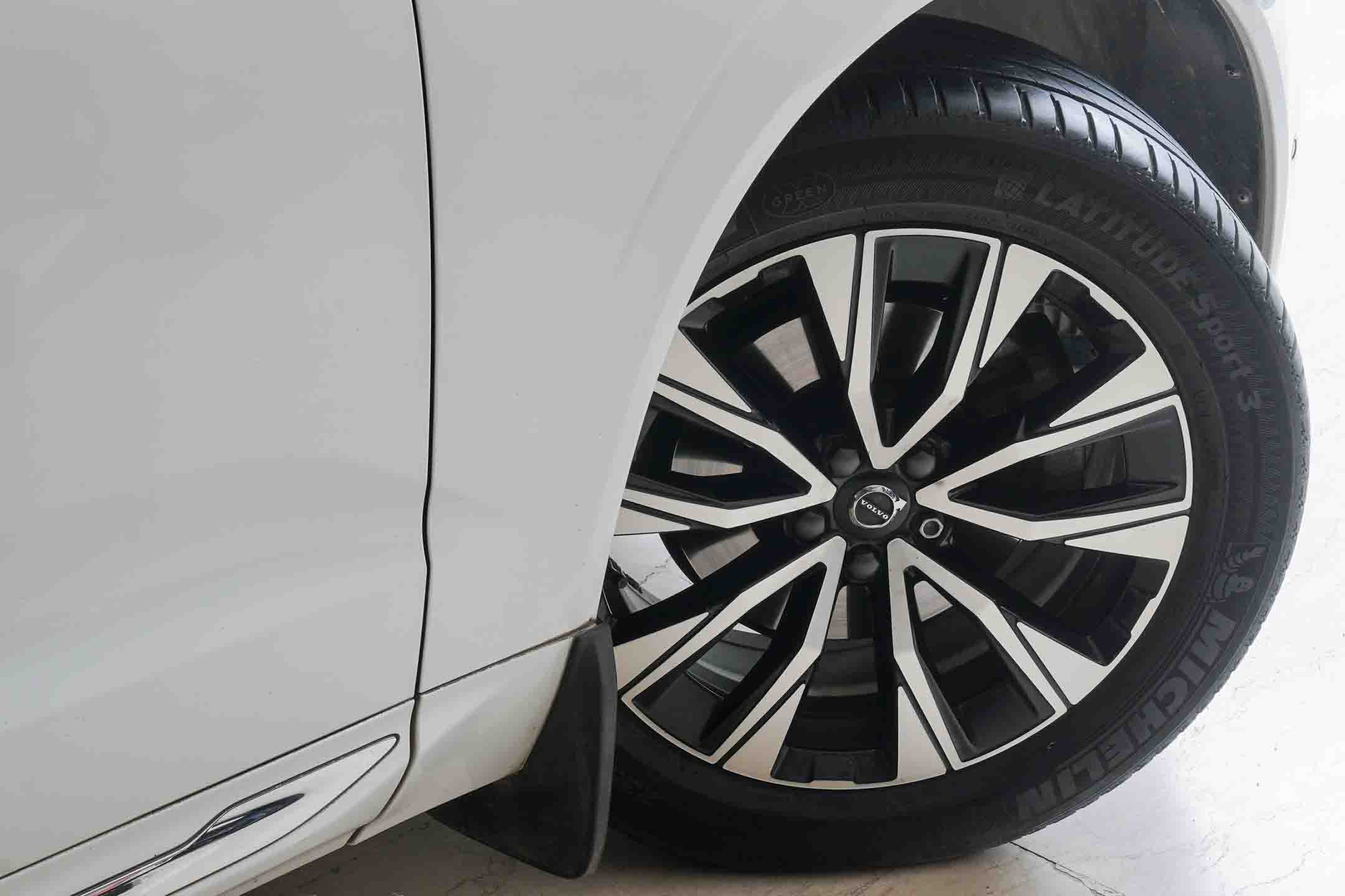 Volvo XC60 B5 Ultimate