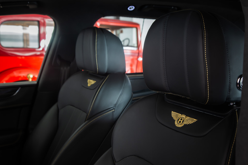 Bentley Bentayga V8 MY20