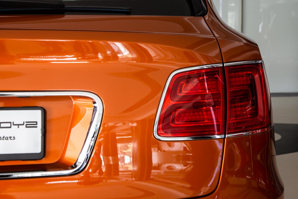 Bentley Bentayga V8 MY20