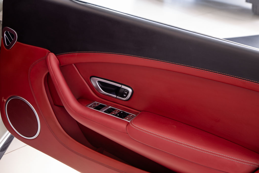 BENTLEY CONTINENTAL GT W12