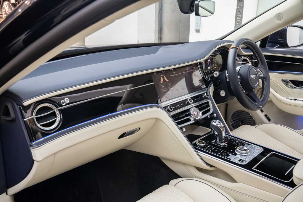 Bentley Flying Spur W12