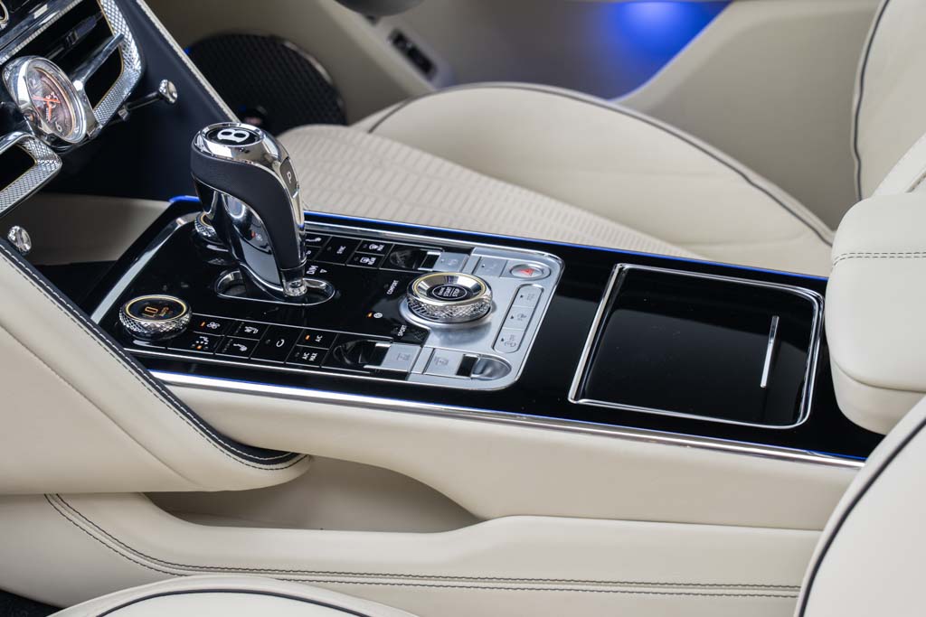 Bentley Flying Spur W12