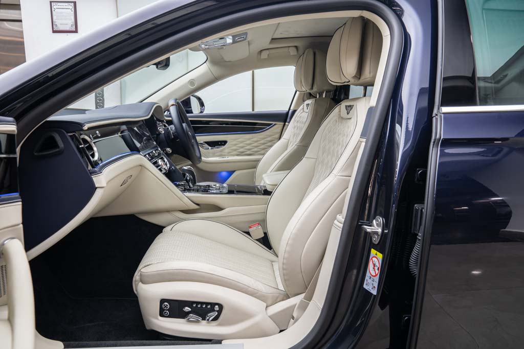 Bentley Flying Spur W12