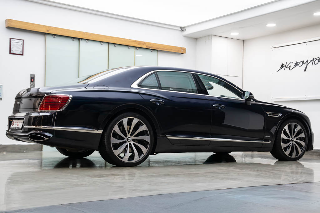 Bentley Flying Spur W12