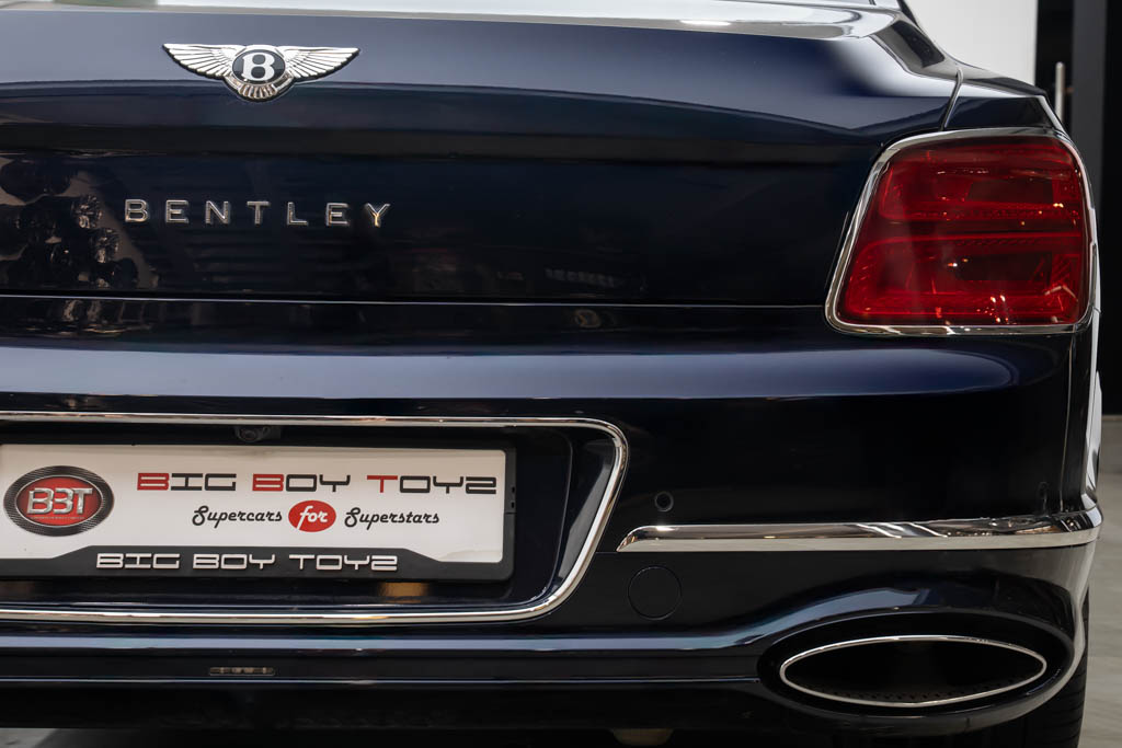 Bentley Flying Spur W12