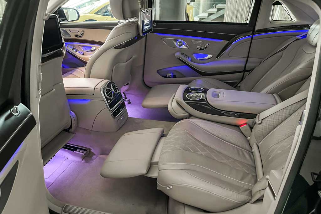 MERCEDES MAYBACH S500