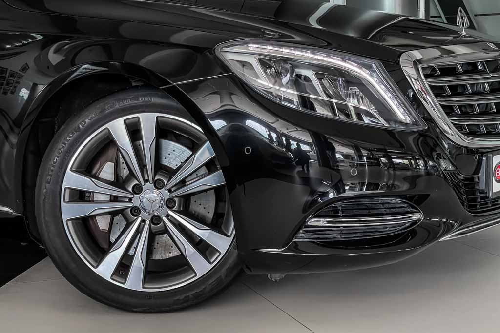 MERCEDES MAYBACH S500