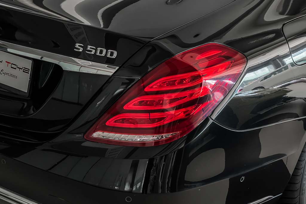 MERCEDES MAYBACH S500