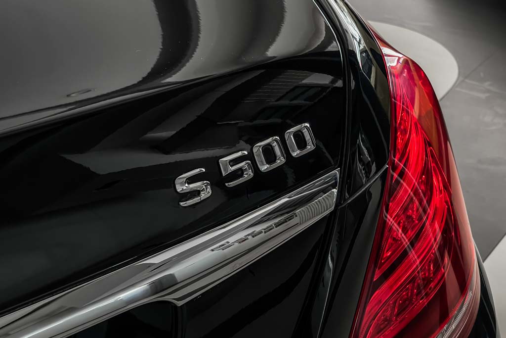 MERCEDES MAYBACH S500