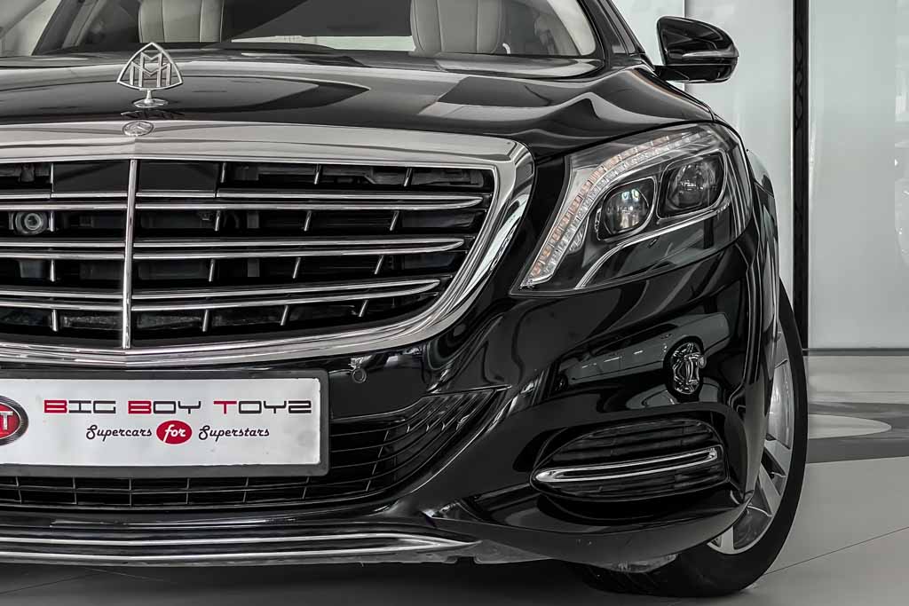 MERCEDES MAYBACH S500