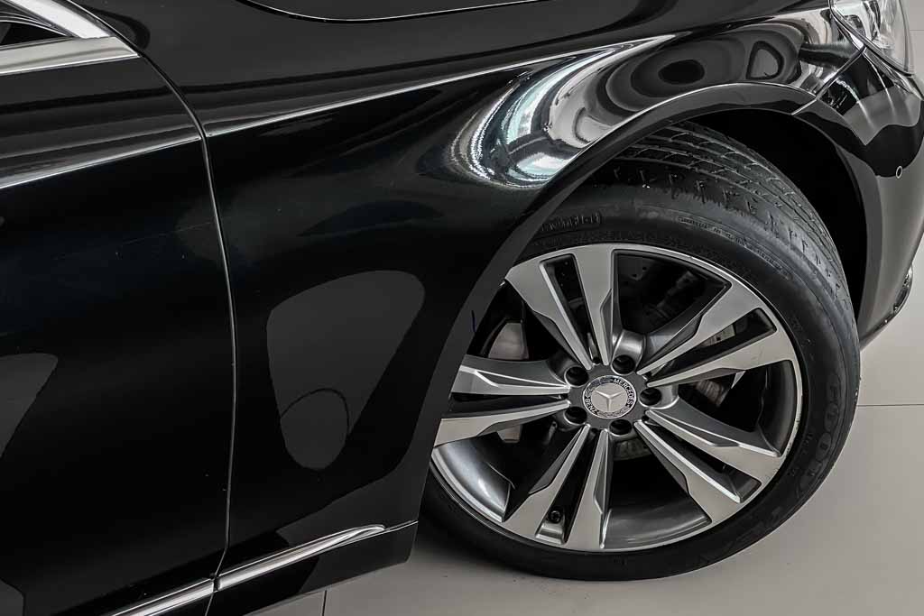 MERCEDES MAYBACH S500