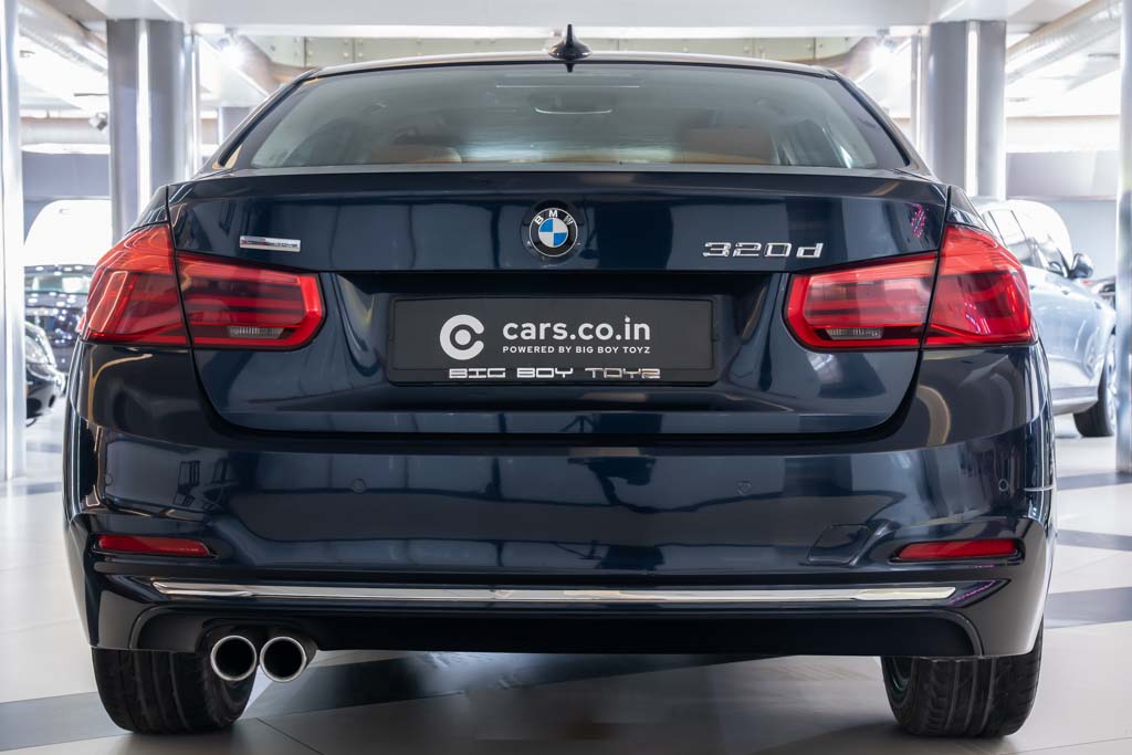 BMW 320D LUXURY LINE