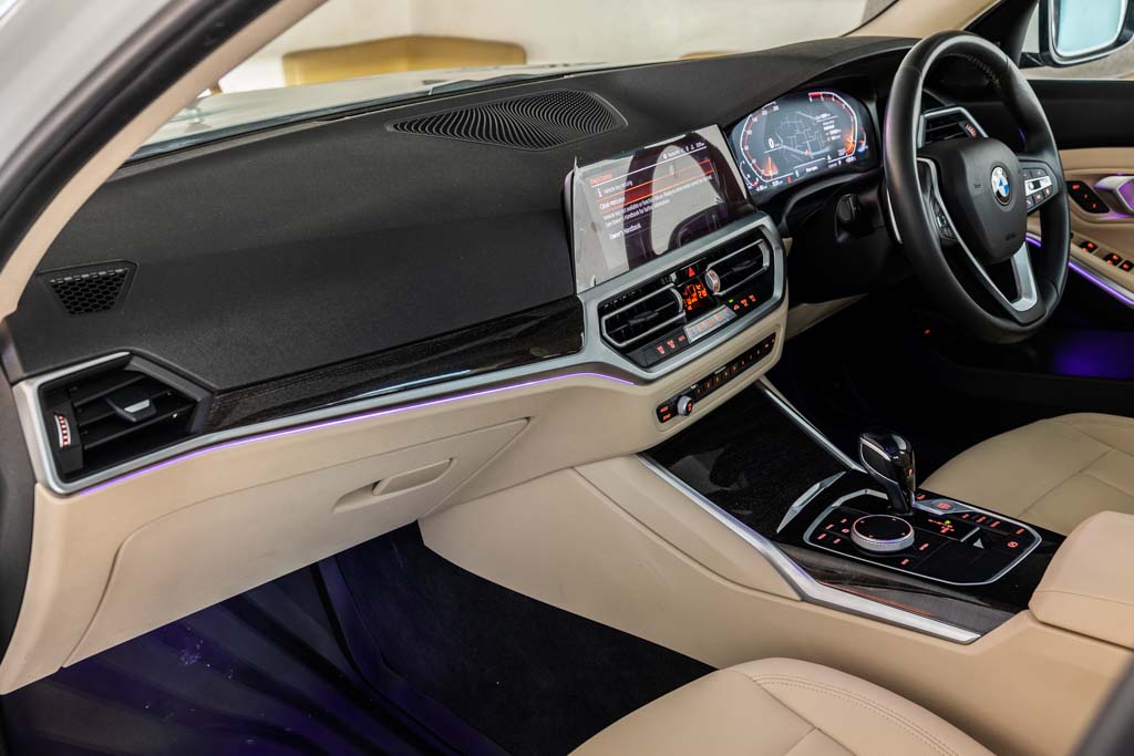 BMW 320d luxury Line